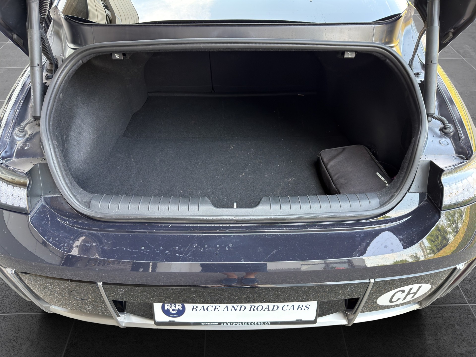 HYUNDAI Ioniq 6 - Launch Edition 4WD-image-29