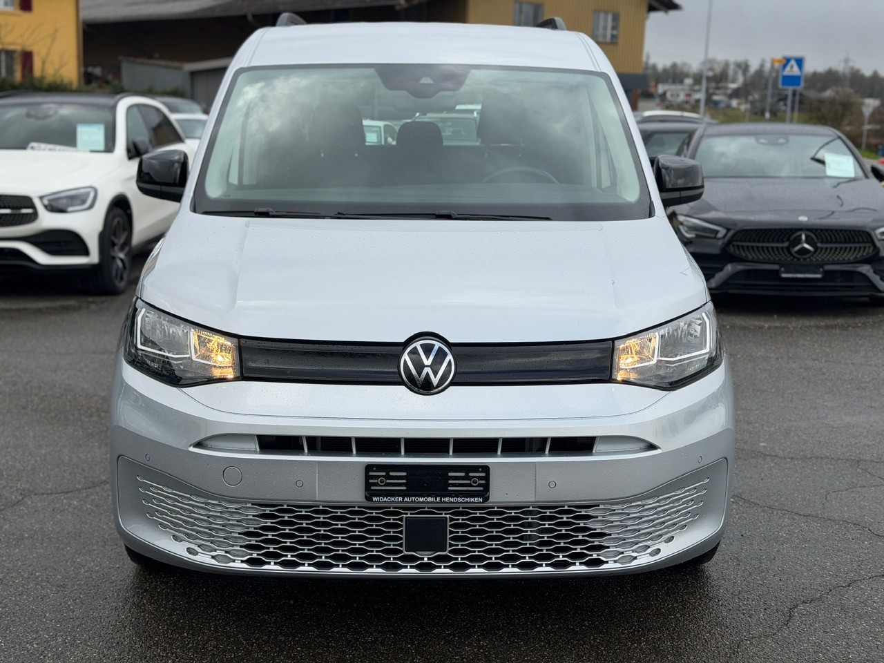 VW Caddy 2.0 TDI Wohnmobile-image-1