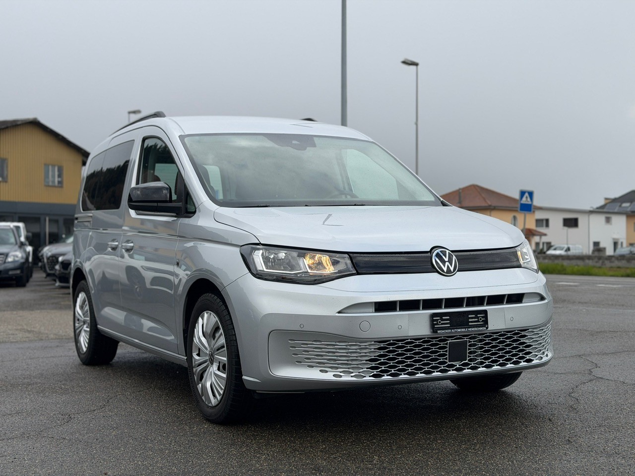 VW Caddy 2.0 TDI Wohnmobile-image-2