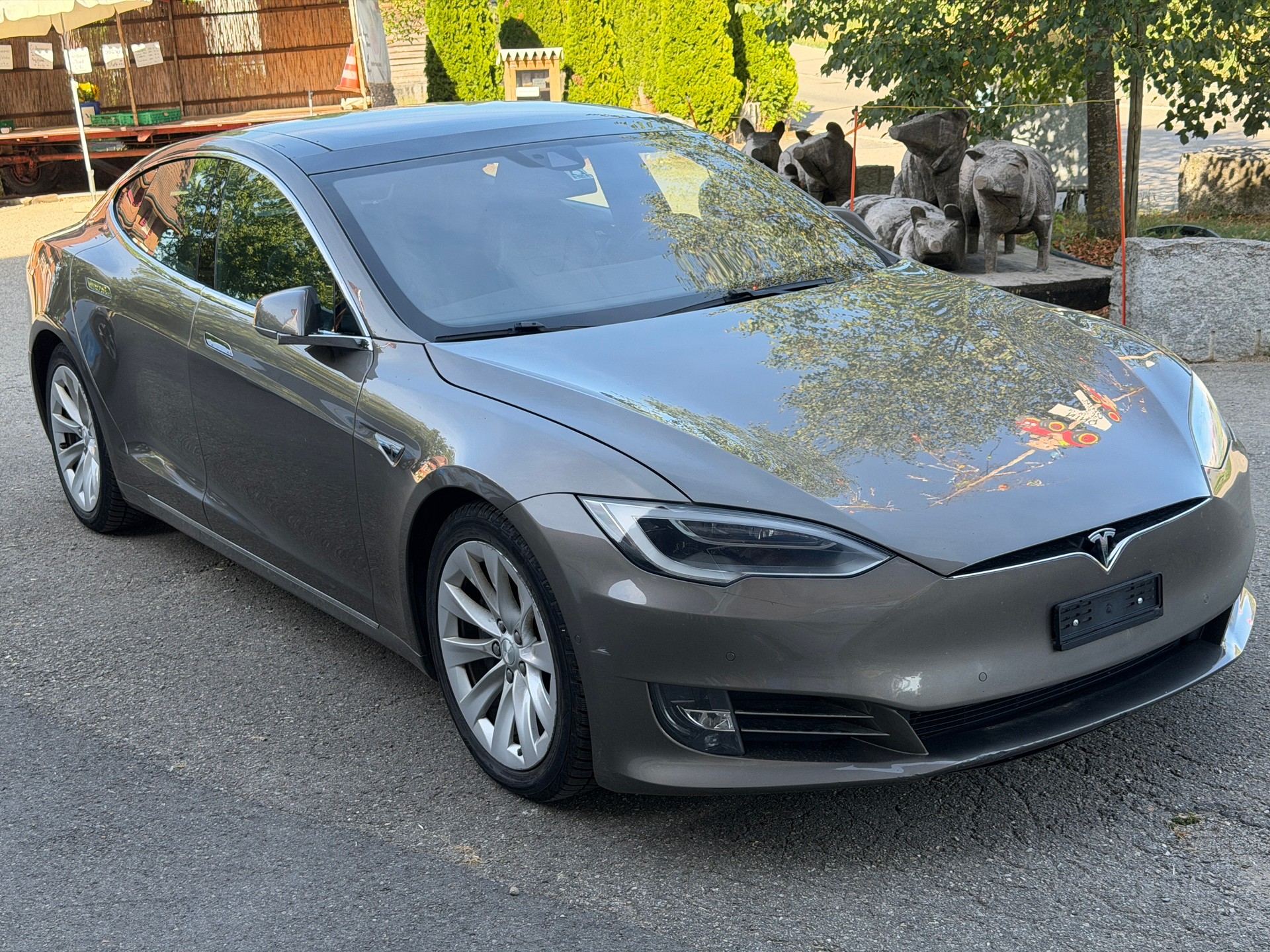TESLA Model S 90 D-image-1
