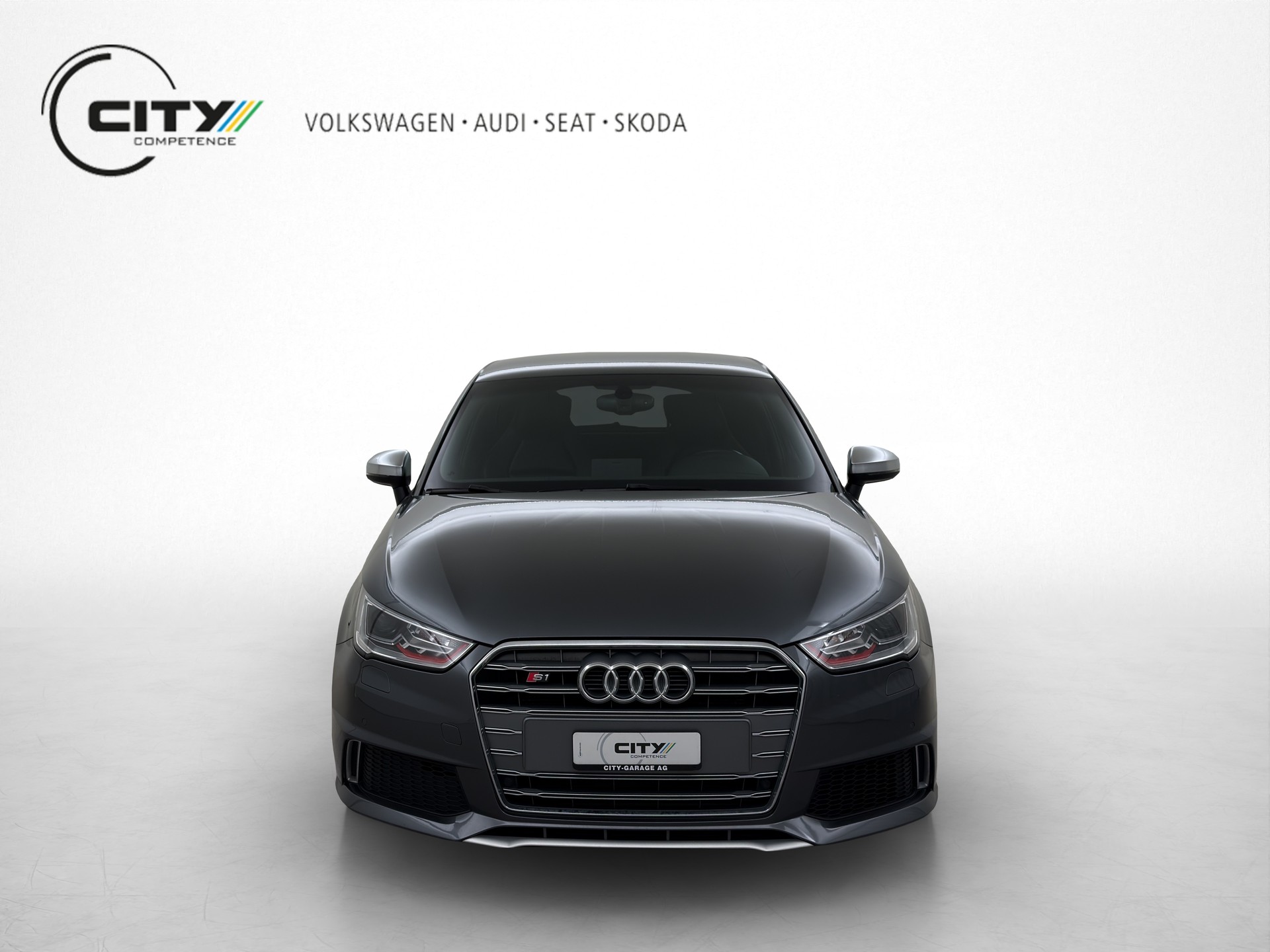 AUDI S1 Sportback 2.0 TFSI quattro-showroom-element-1