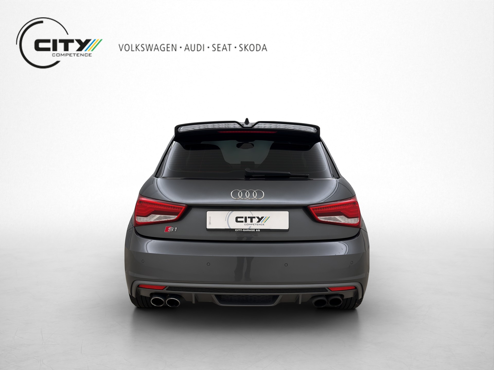 AUDI S1 Sportback 2.0 TFSI quattro-showroom-element-3