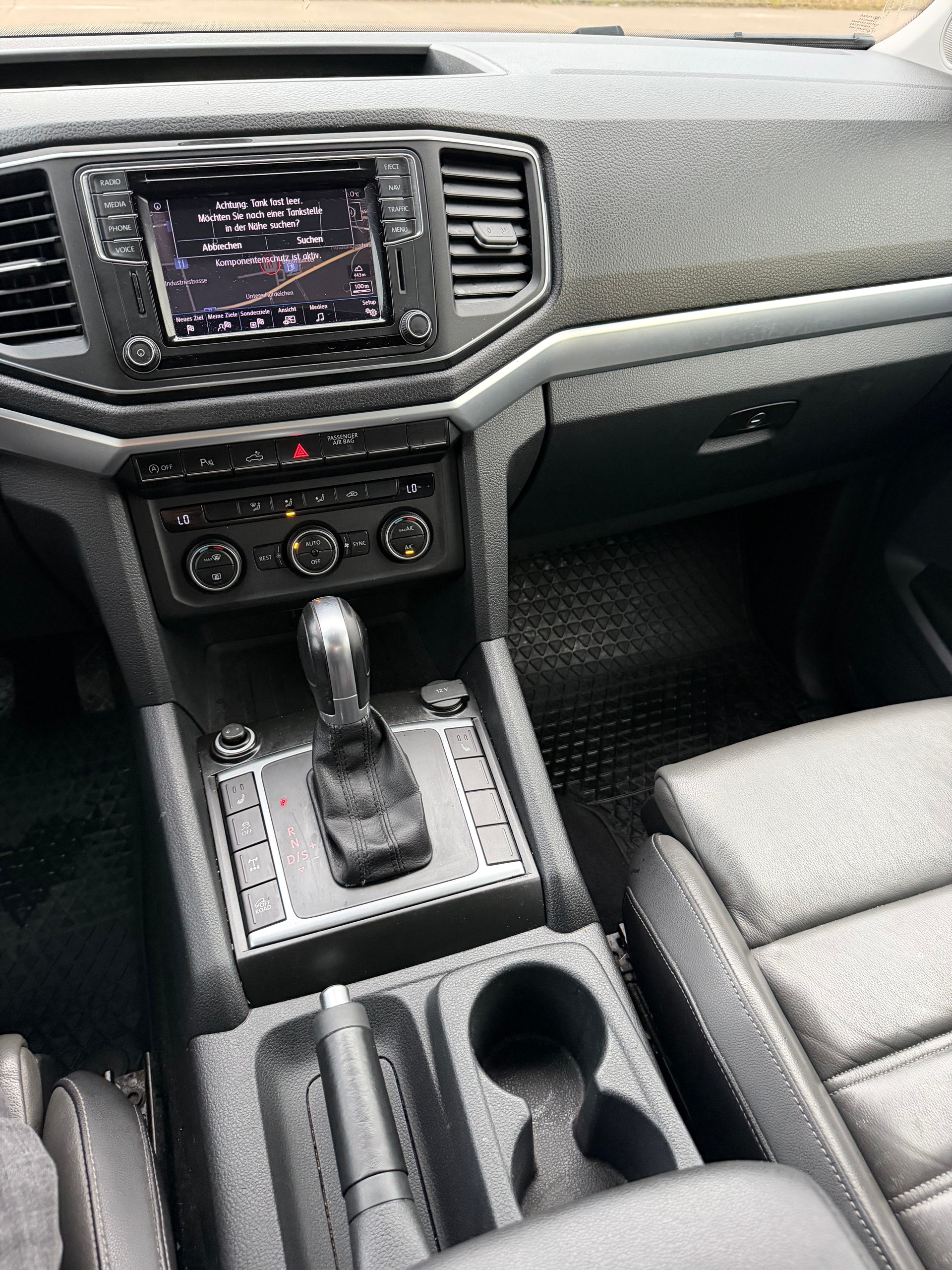VW Amarok 3.0TDI Highline 4Motion Automatic-image-11