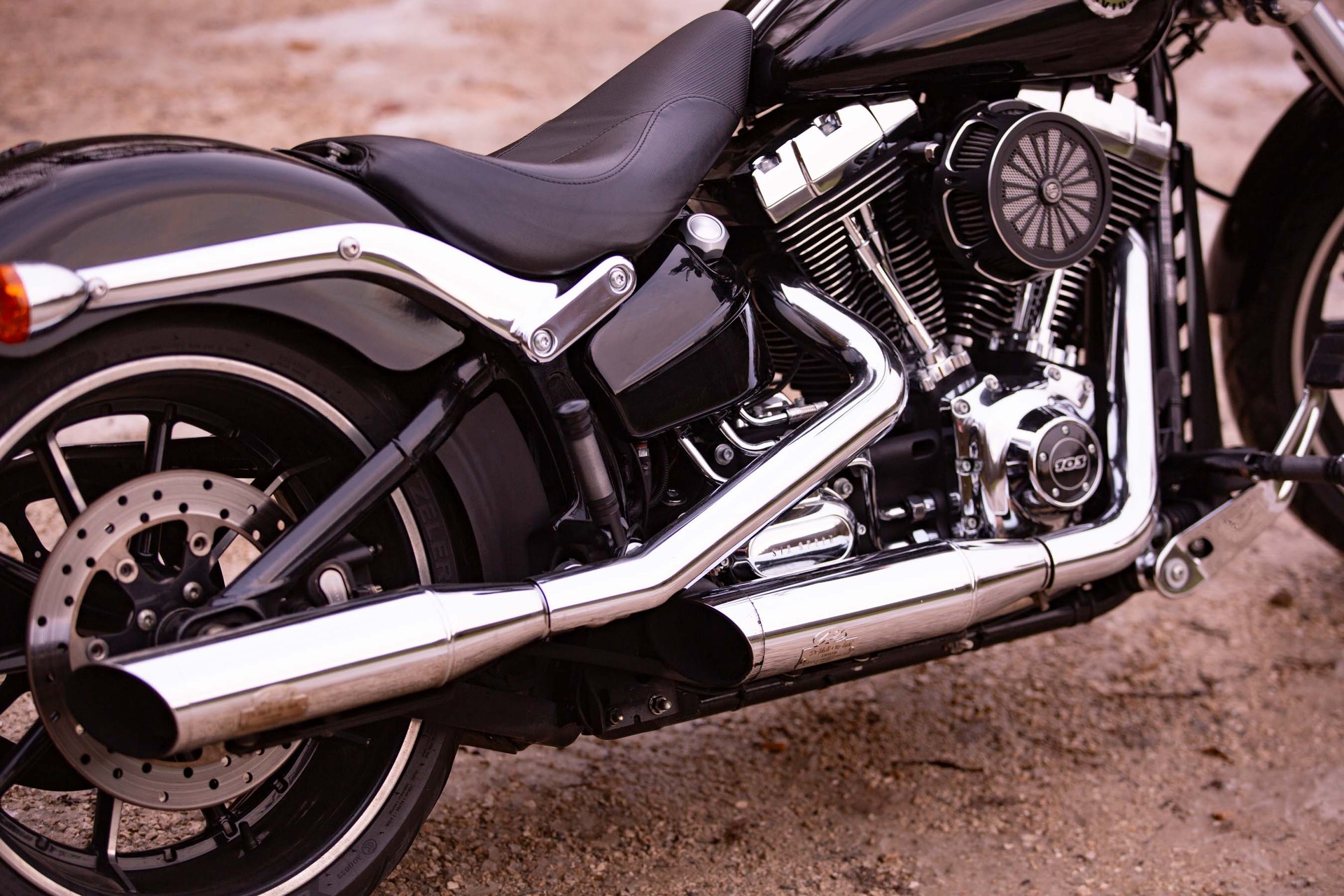 HARLEY-DAVIDSON Softail-image-2