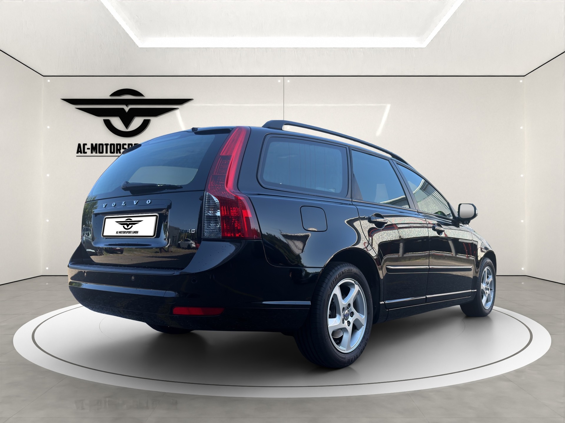 VOLVO V50 1.6 Kinetic-image-6
