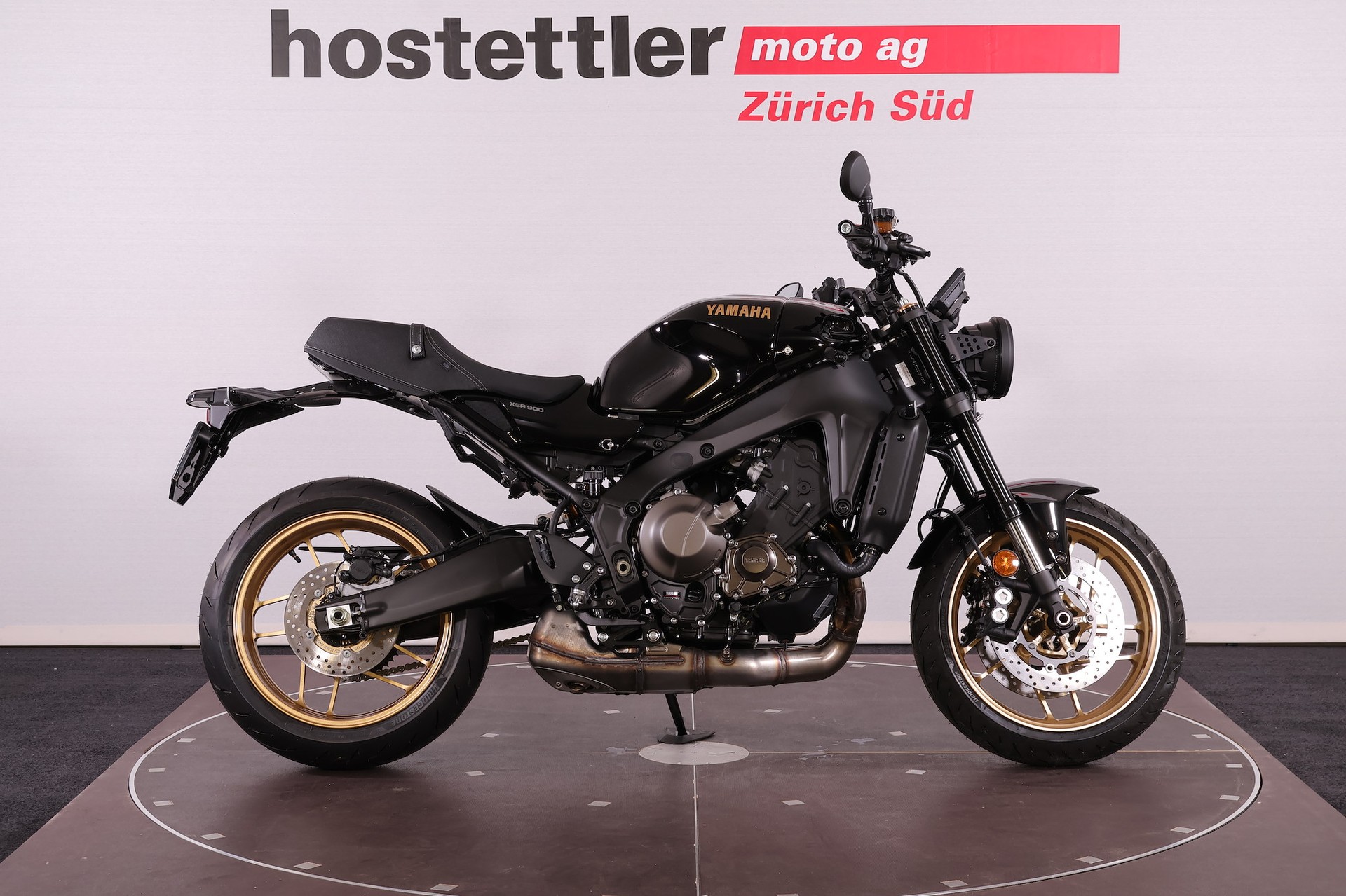 YAMAHA XSR 900-image-5