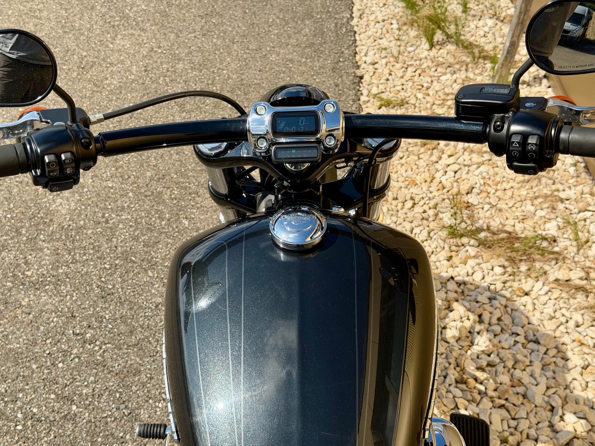 HARLEY-DAVIDSON FXBR Breakout 107 ABS-image-15