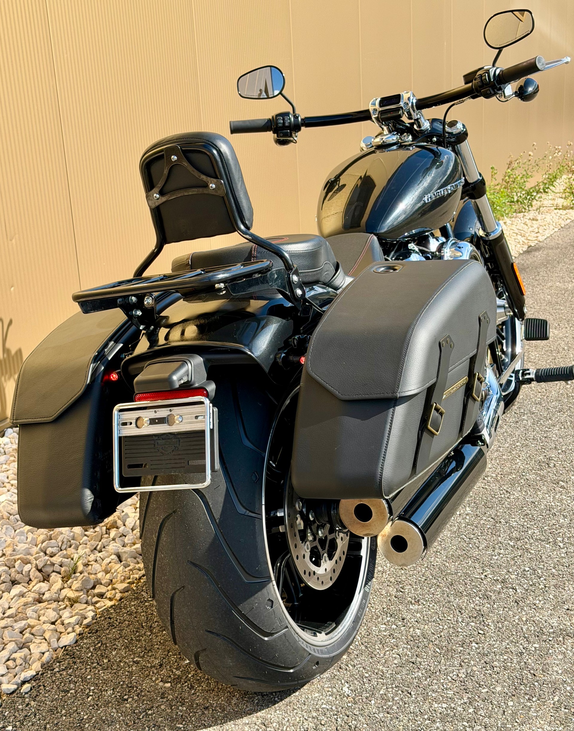 HARLEY-DAVIDSON FXBR Breakout 107 ABS-image-5