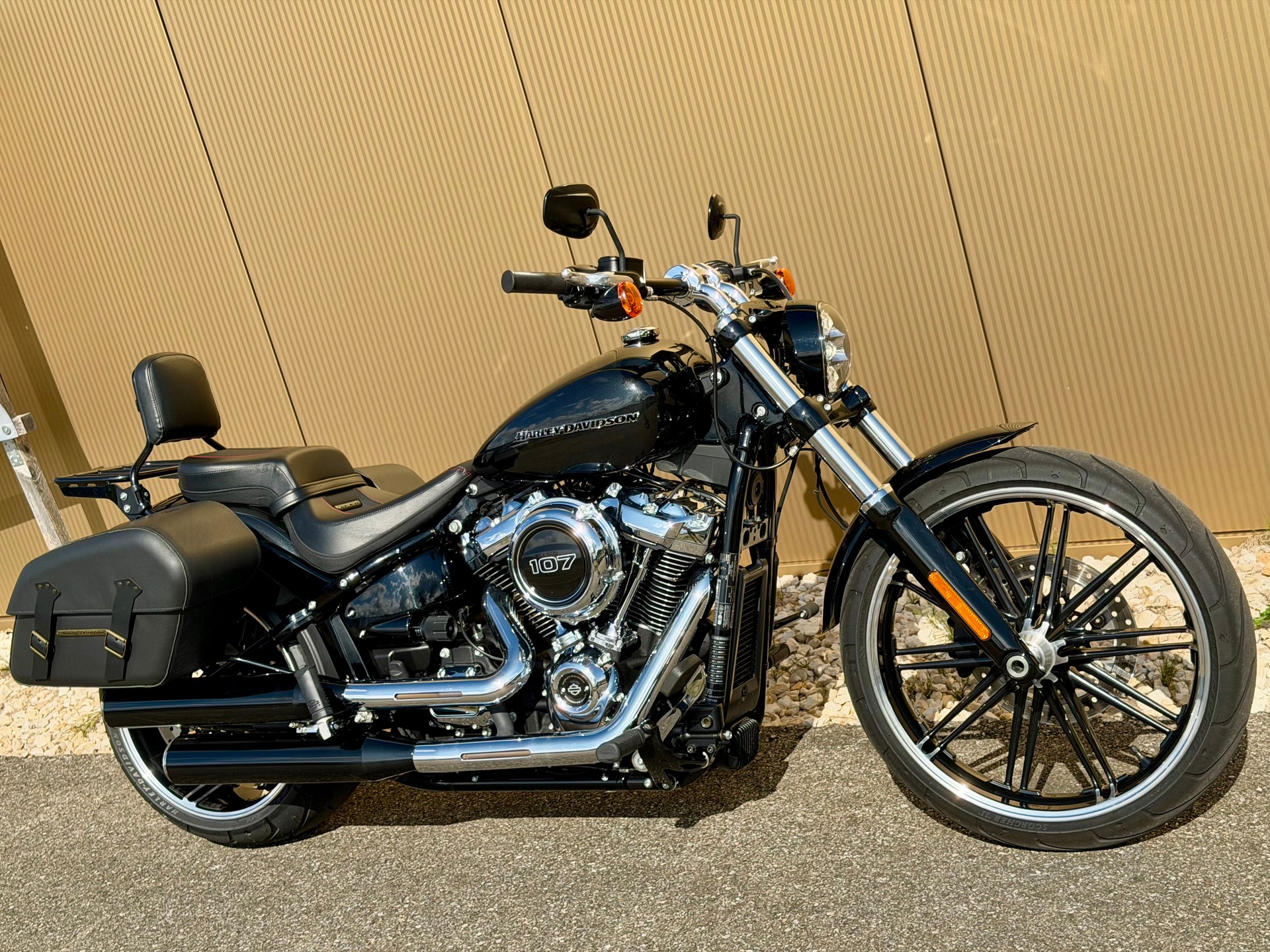 HARLEY-DAVIDSON FXBR Breakout 107 ABS-showroom-element-2
