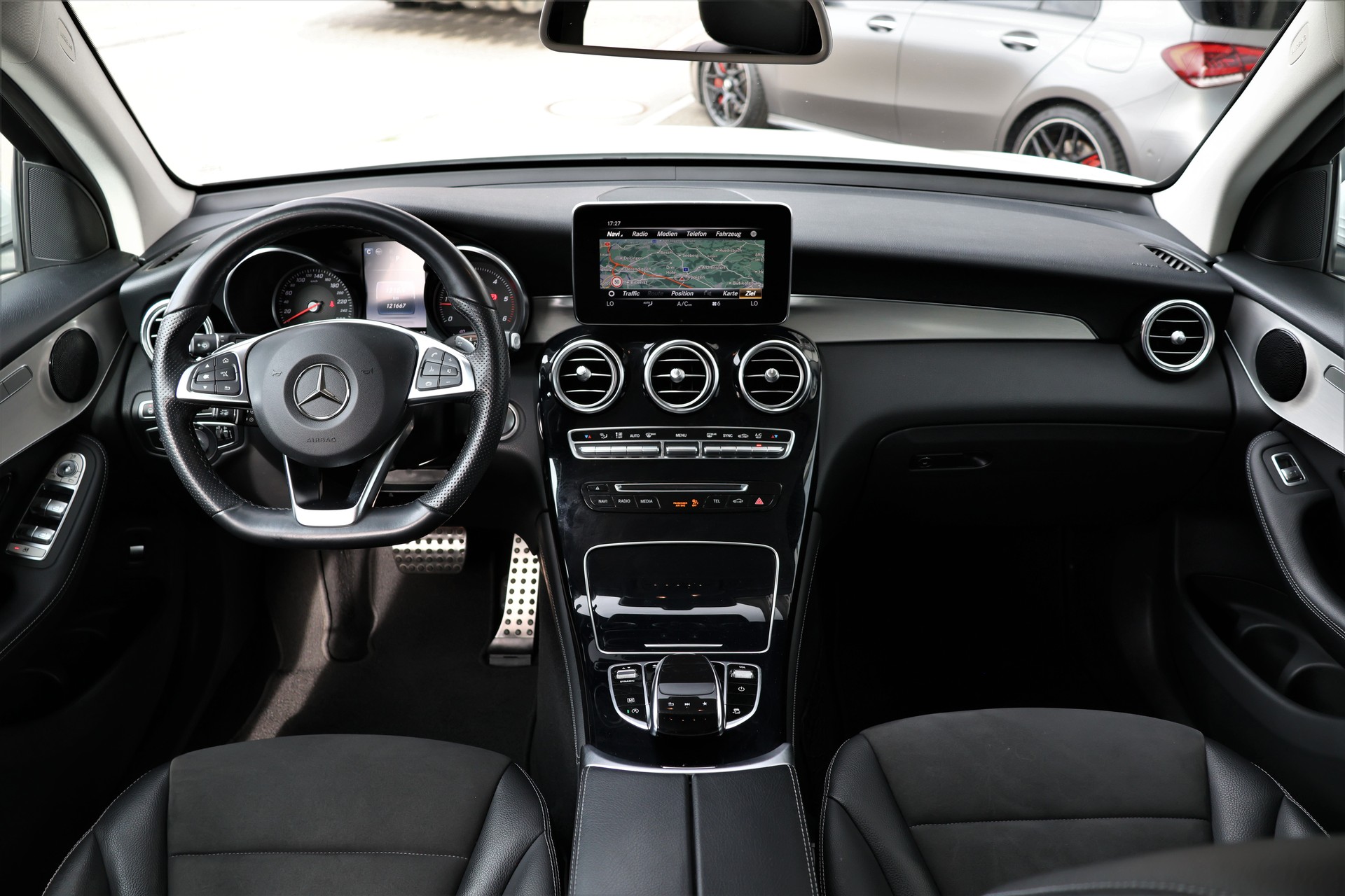 MERCEDES-BENZ GLC 250 d Exclusive 4Matic 9G-Tronic (CH)-image-14