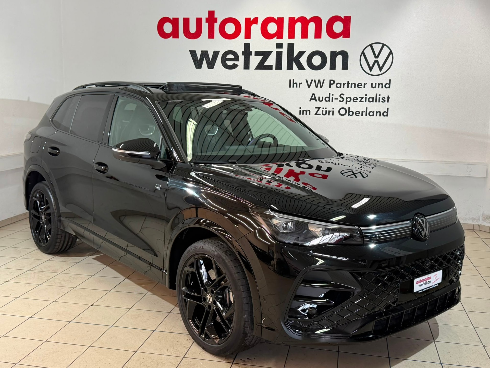 VW Tiguan 2.0 TSI DSG R-Line 4Motion