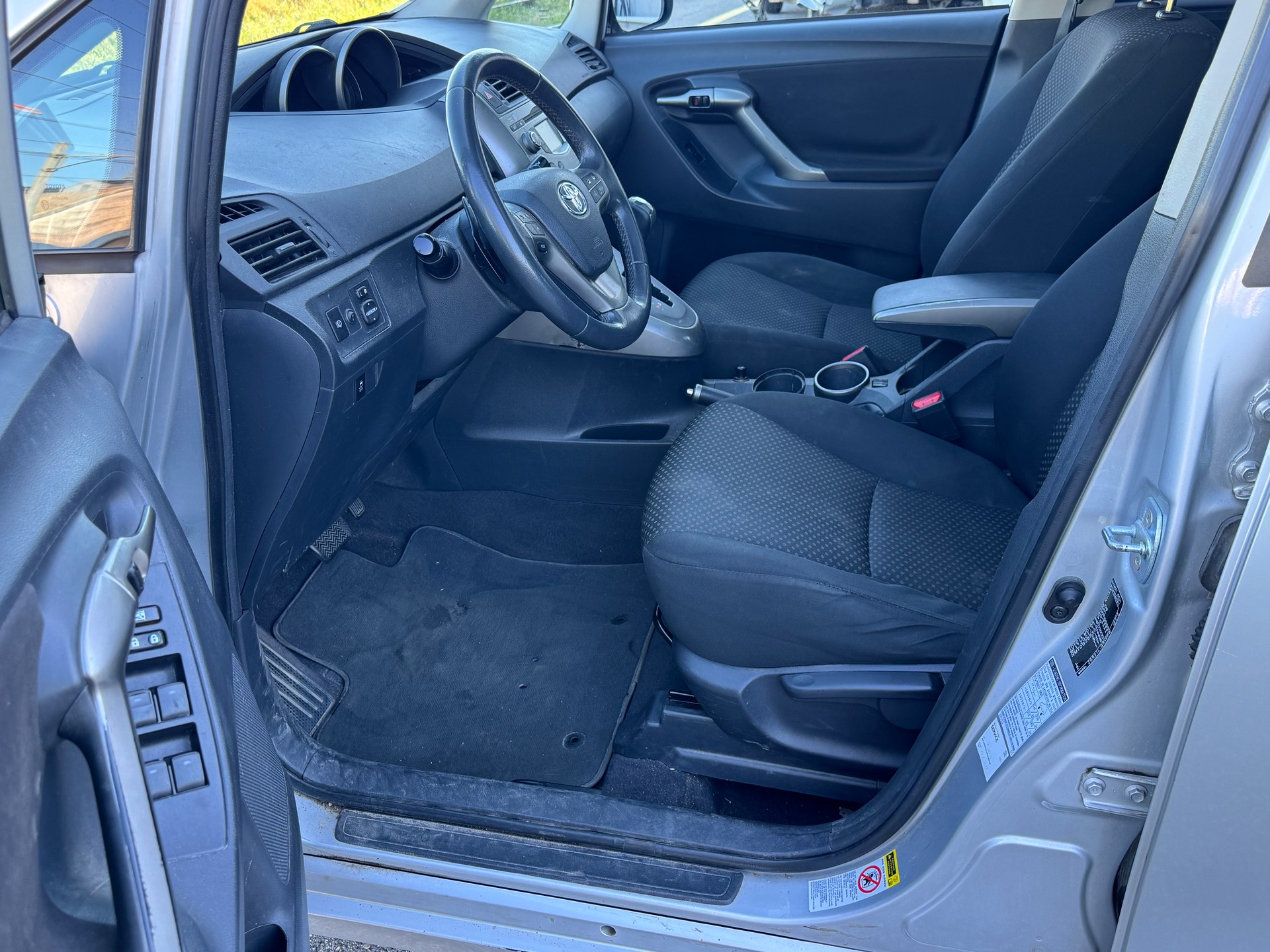 TOYOTA Verso 1.8 Linea Sol Multidrive-image-9