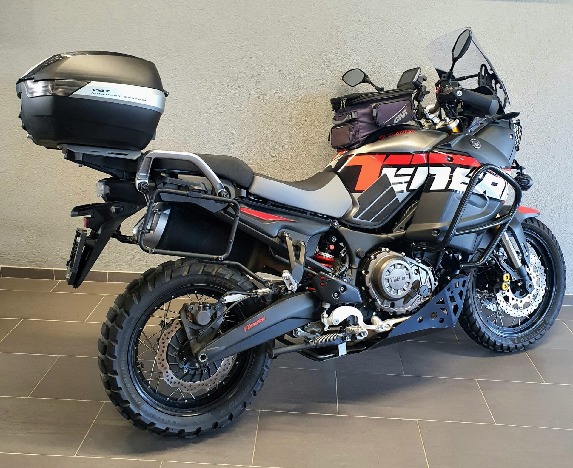 YAMAHA XT 1200 Z Super Ténéré-image-2