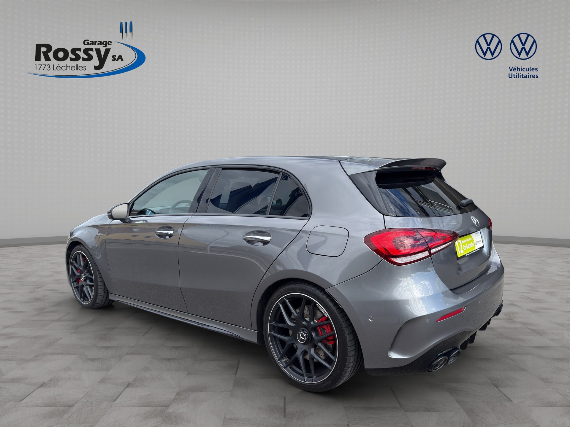 MERCEDES-BENZ A 45 S AMG 4Matic+ Speedshift-showroom-element-3