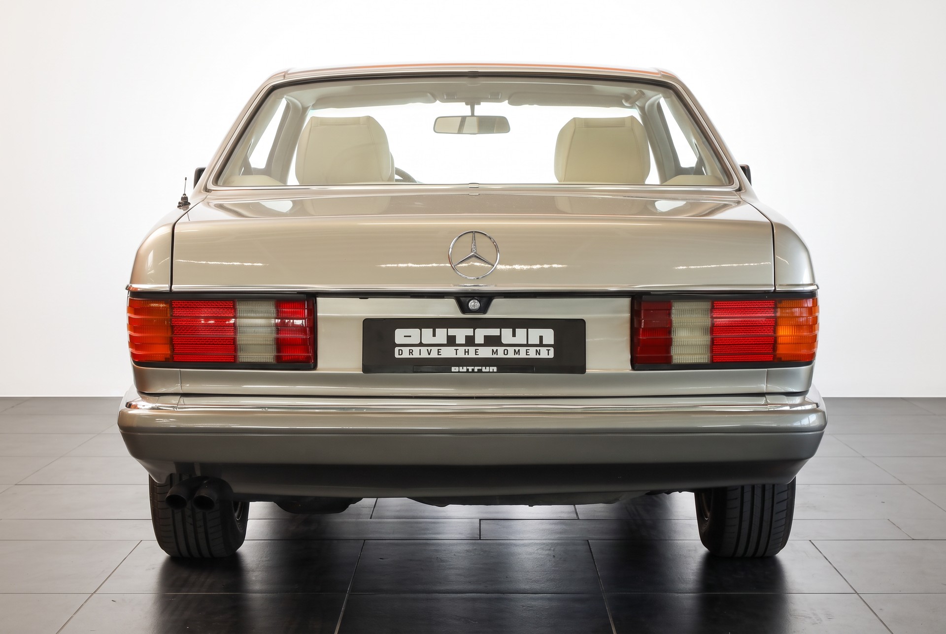 MERCEDES-BENZ 420 SEC Automatic * VETERAN-showroom-element-2