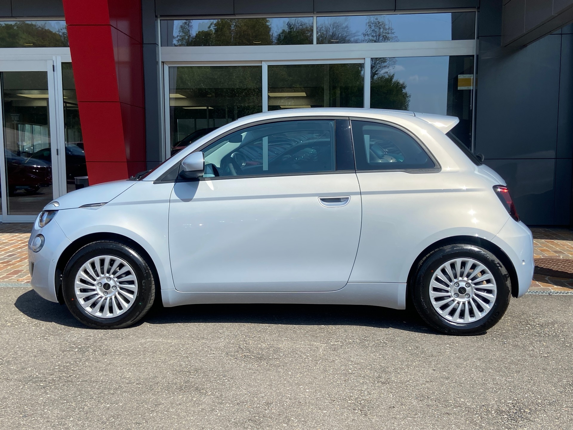 FIAT 500 electric 118PS Vita-image-14