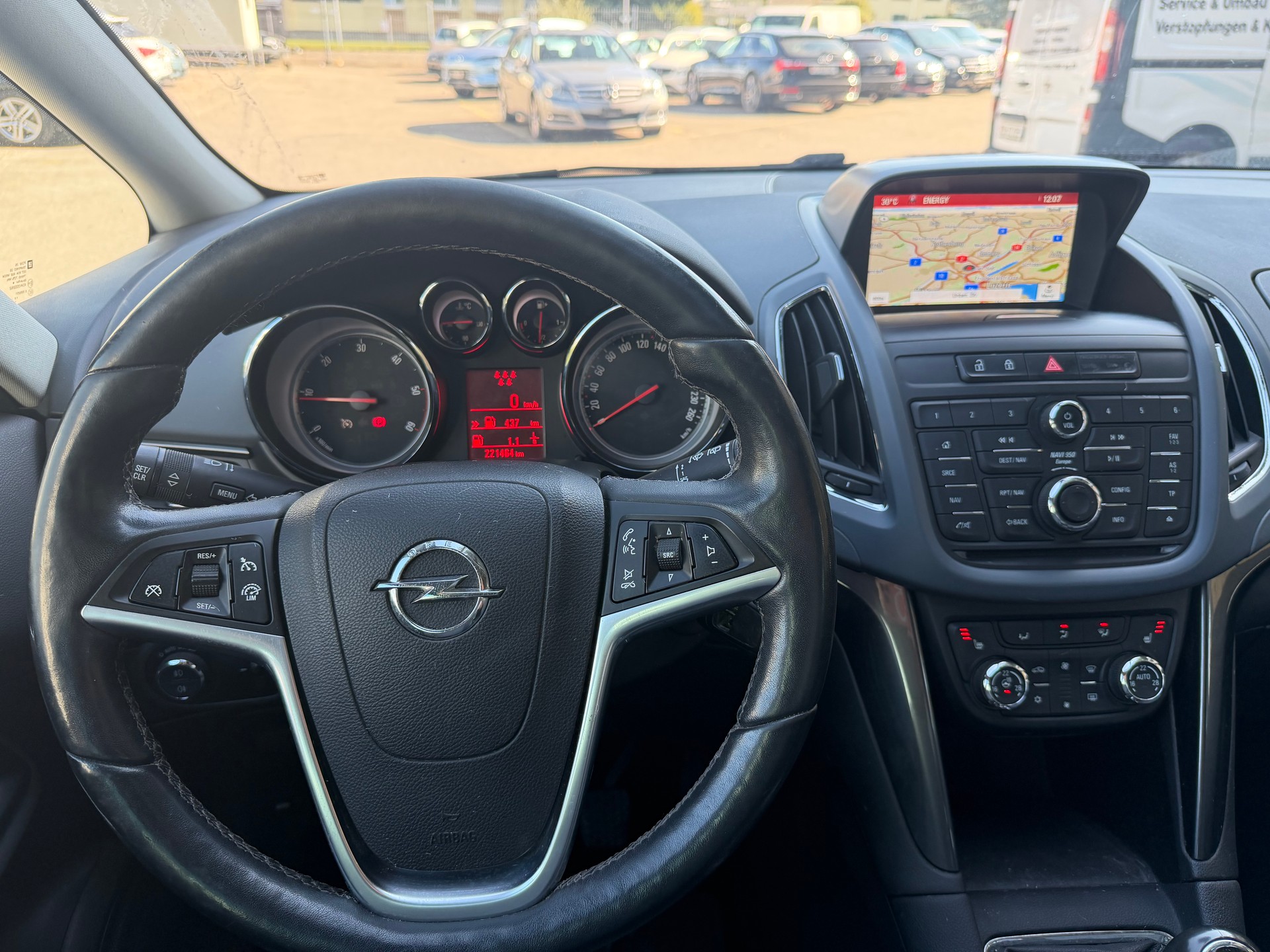 OPEL Zafira Tourer 2.0 CDTi Cosmo-image-10