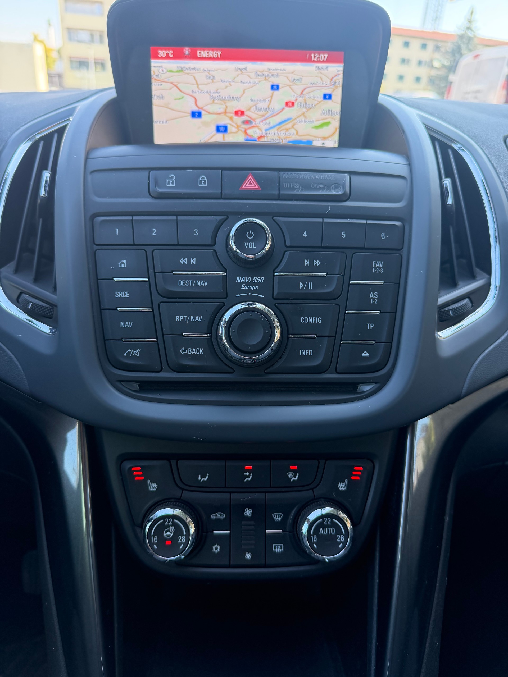 OPEL Zafira Tourer 2.0 CDTi Cosmo-image-9