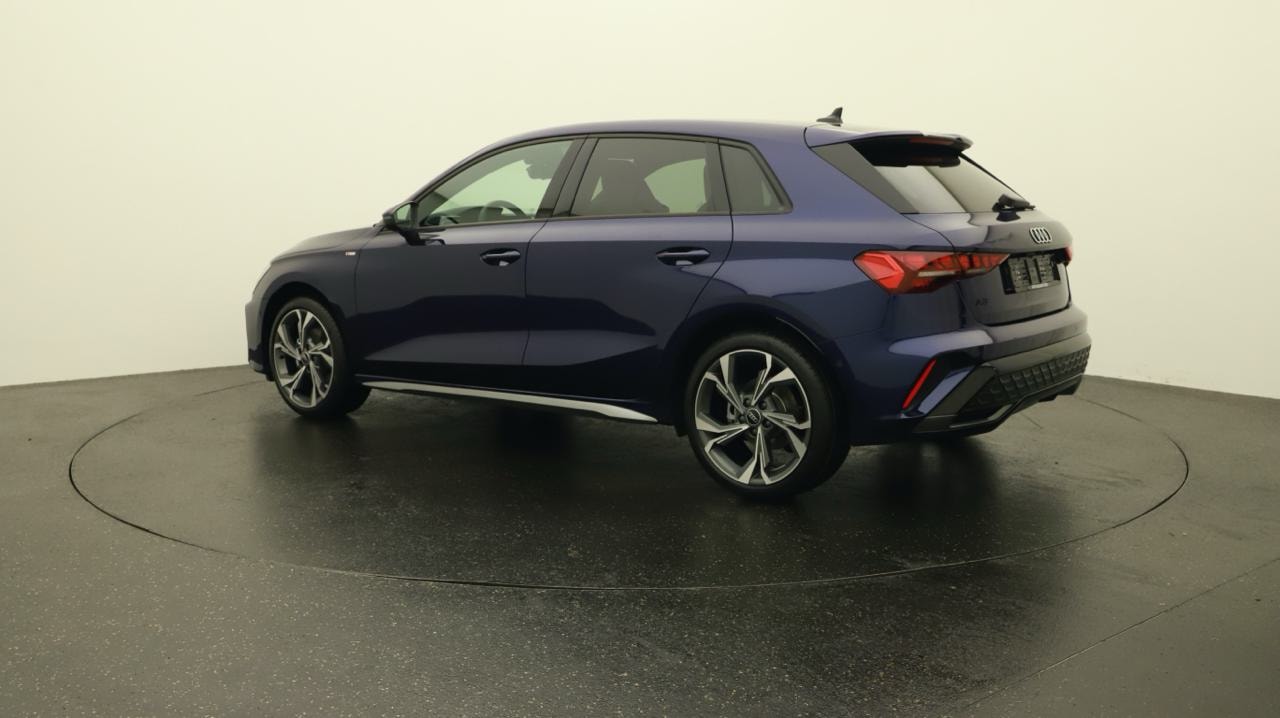 AUDI A3 Sportback TFSI 110 kW S line S tronic-showroom-element-2