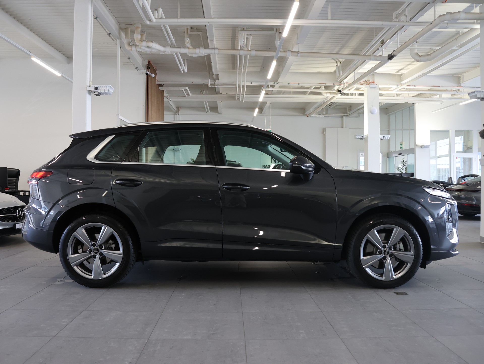AUDI Q3 SUV TFSI quattro 150 kW S tronic *WERKSGARANTIE*1.HAND*-image-6