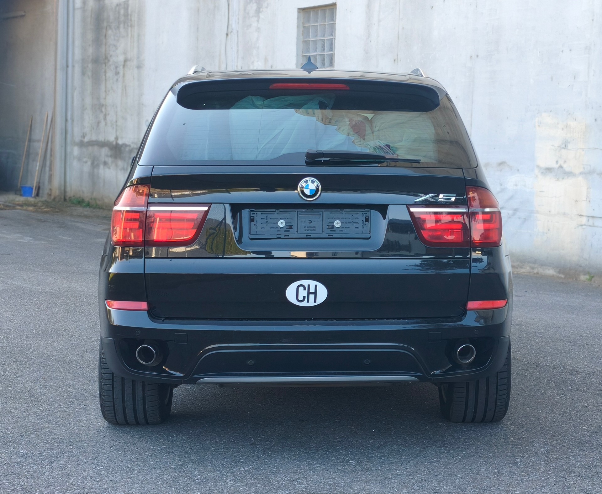 BMW X5 xDrive 30d 7 PLACES-image-4