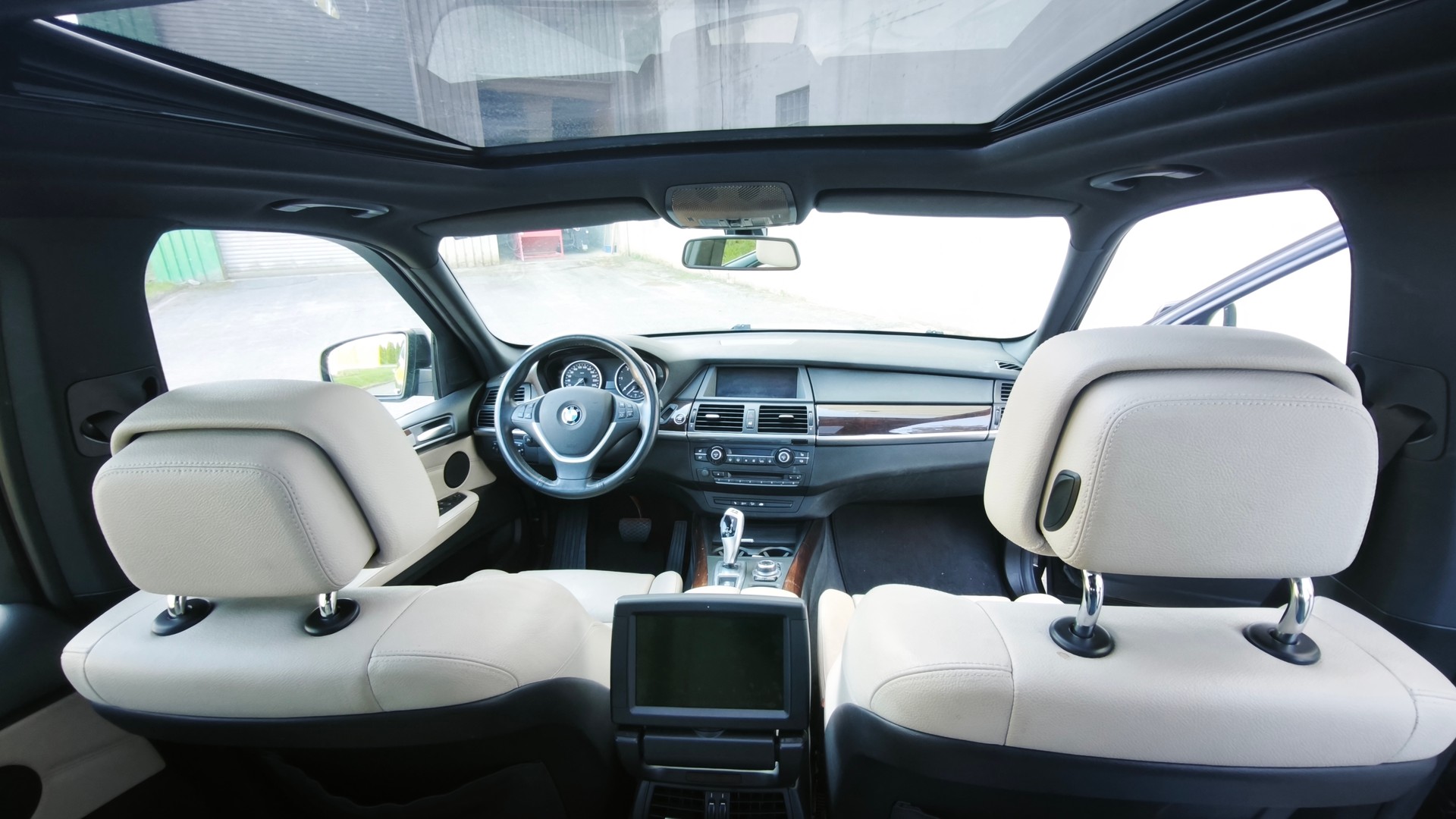 BMW X5 xDrive 30d 7 PLACES-image-8