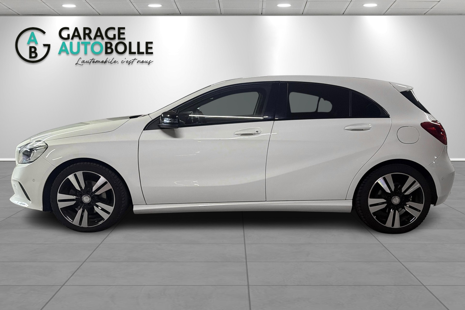 MERCEDES-BENZ A 200 CDI Night Star 7G-DCT-image-6