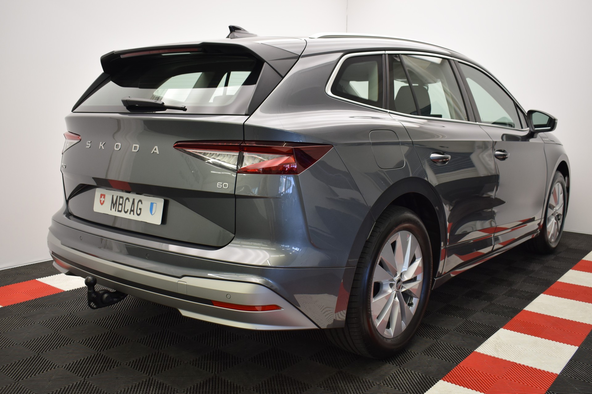 SKODA Enyaq 60 Essence CH Typenschein-image-12
