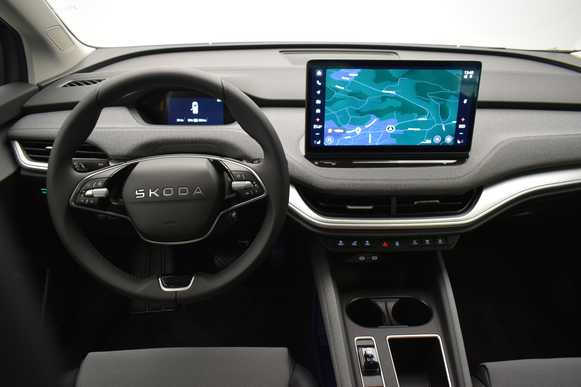 SKODA Enyaq 60 Essence CH Typenschein-image-18