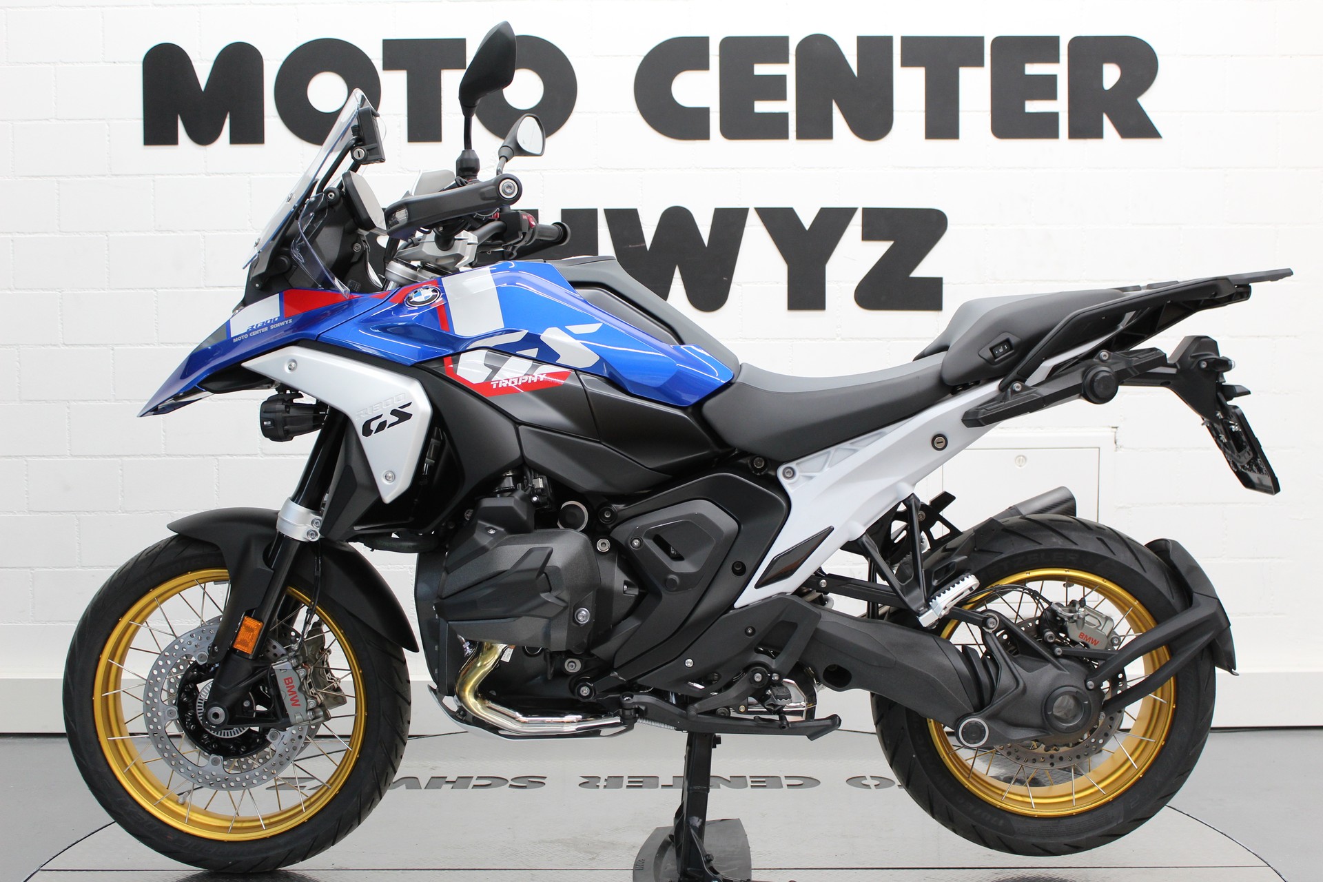 BMW R 1300 GS-image-3