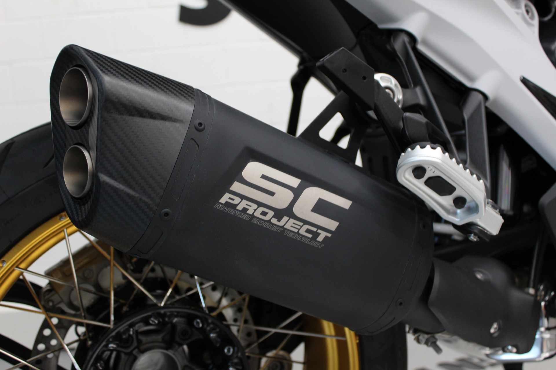 BMW R 1300 GS-image-4