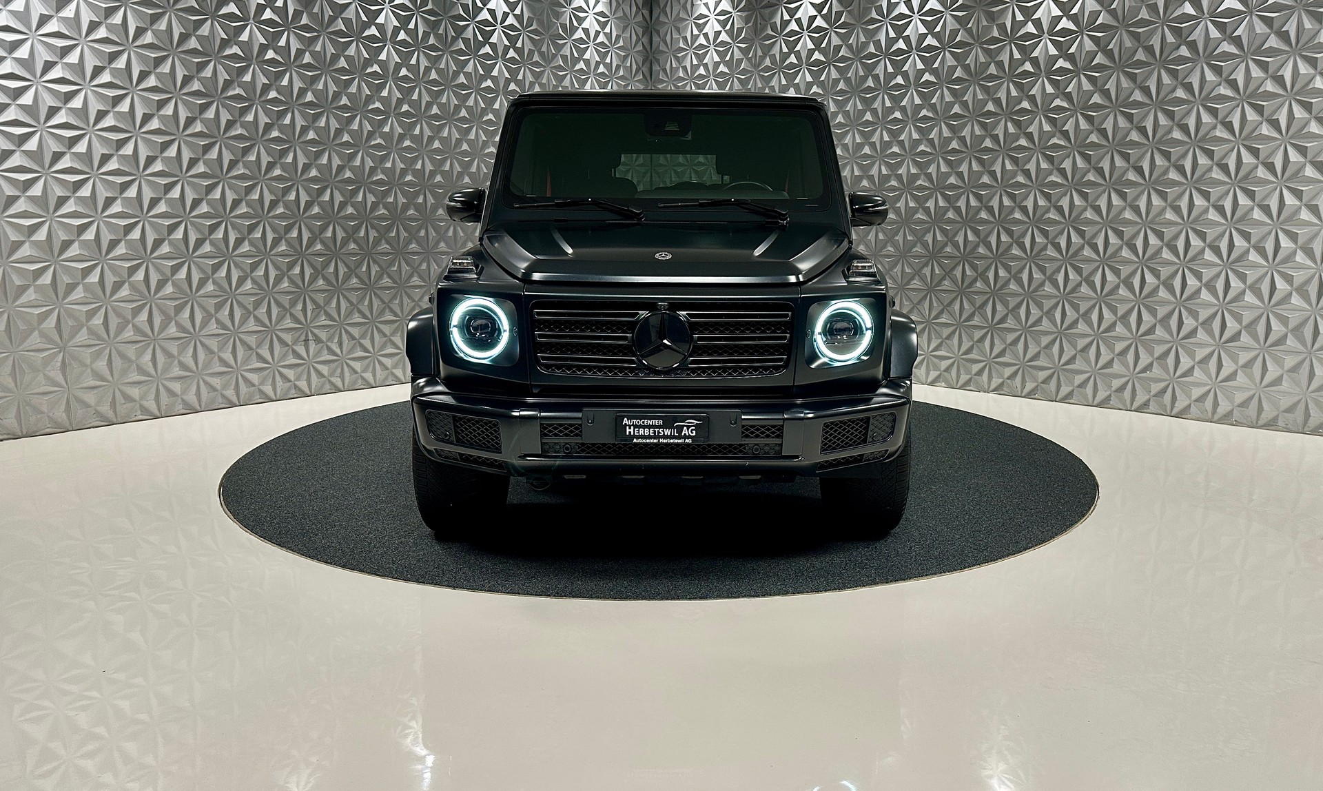 MERCEDES-BENZ G 400 d AMG Line 9G-Tronic-showroom-element-1