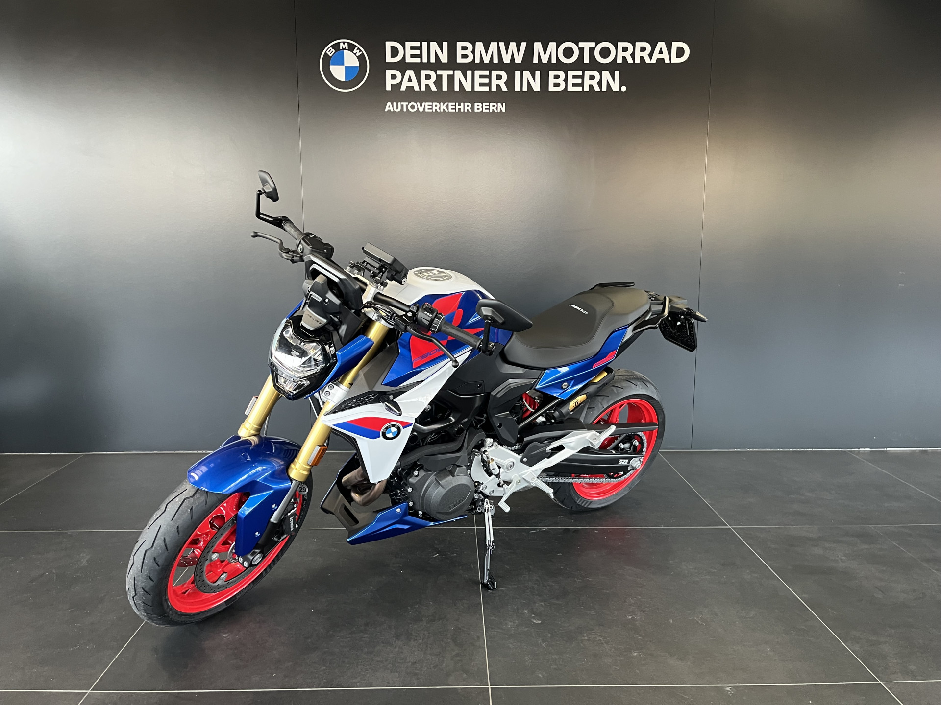 BMW F 900 R inkl. Service für 3 Jahre/30'000km-image-4