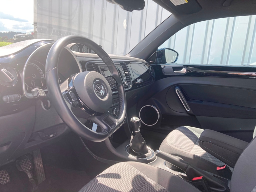 VW Beetle 1.2 TSI Design-image-6