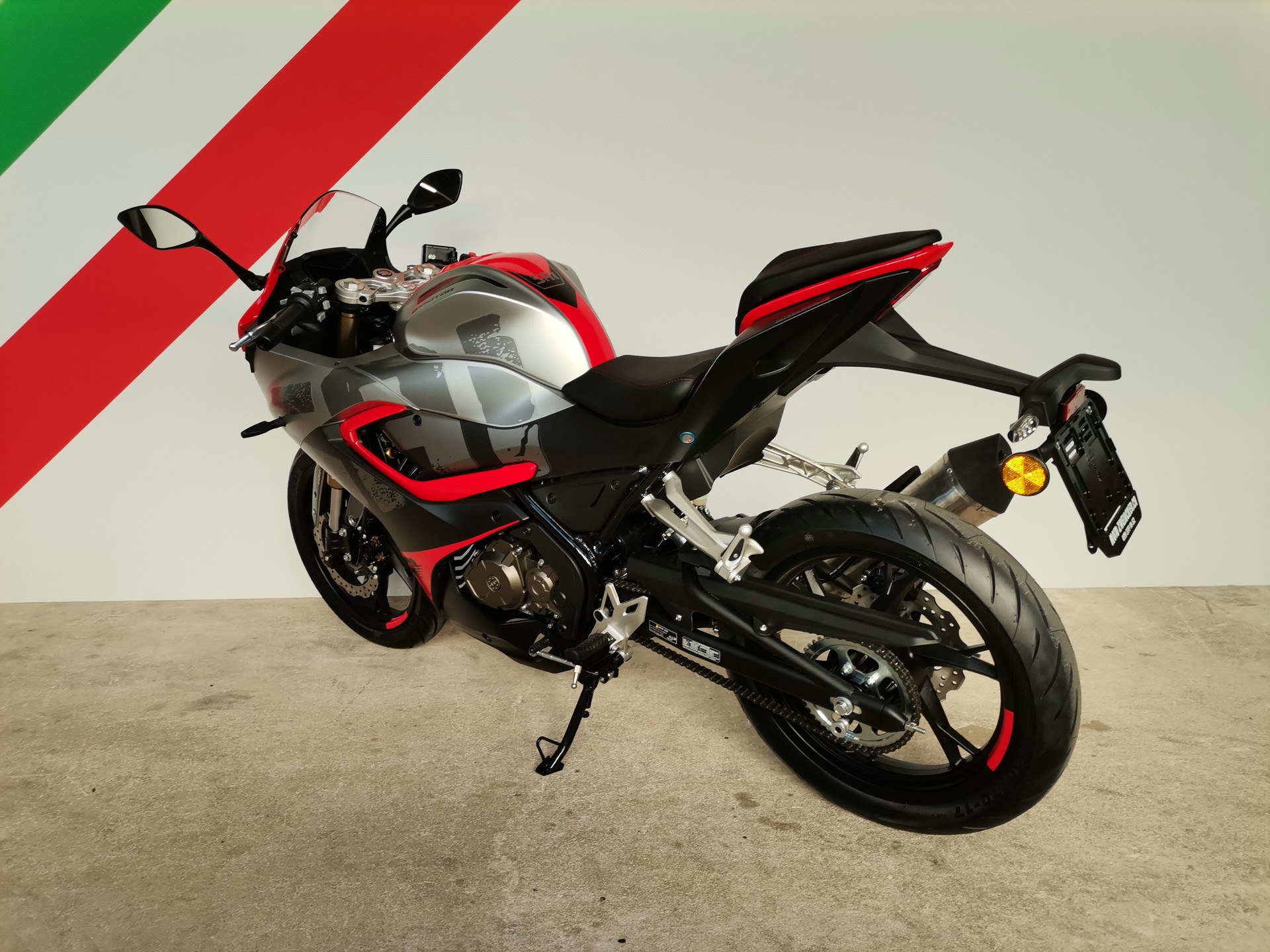 QJ SRK 125 R-image-6