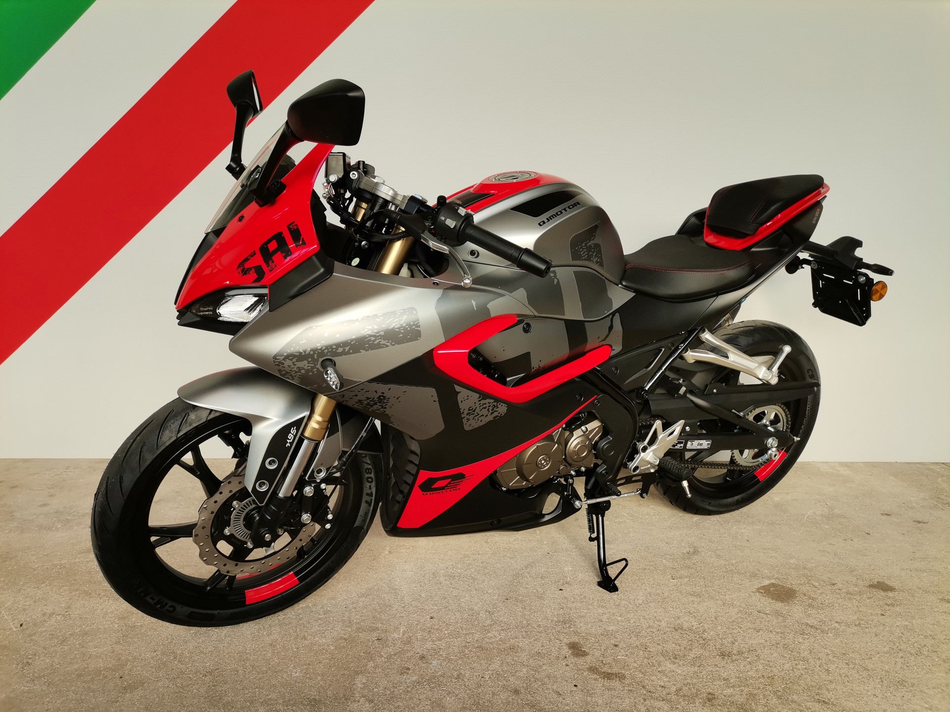 QJ SRK 125 R-image-4