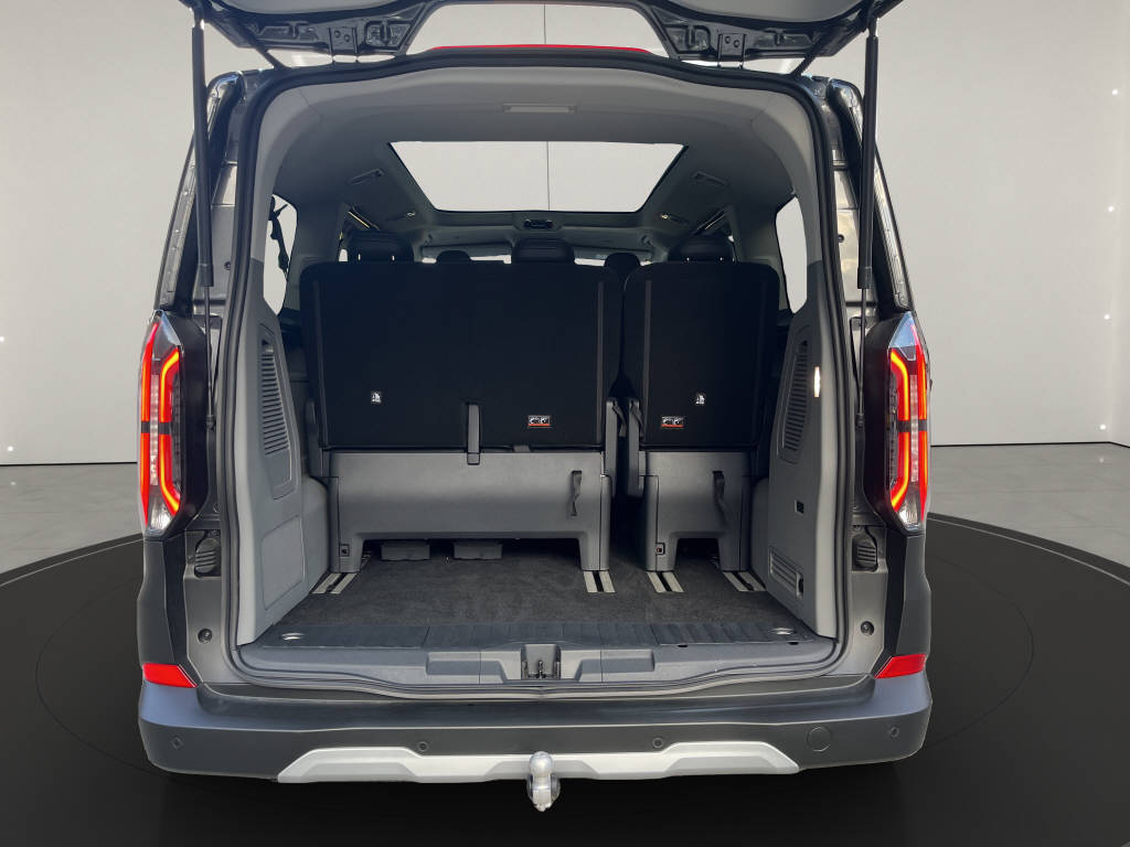 FORD E-Tourneo C Bus 340 L1 Active-image-18