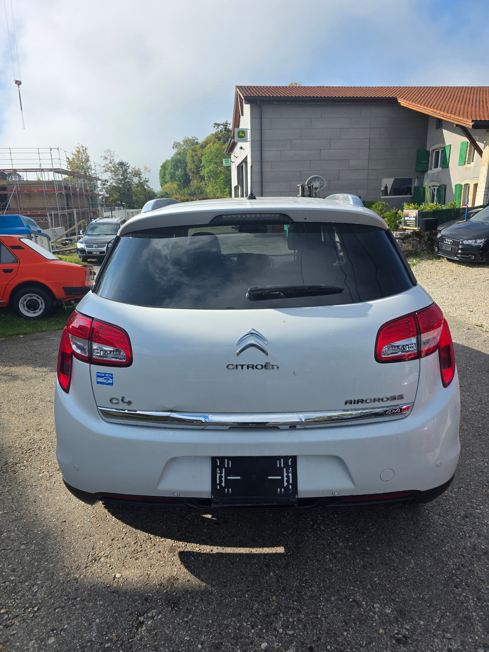 CITROEN C4 Aircross 1.6 HDi Exclusive 4WD-image-4