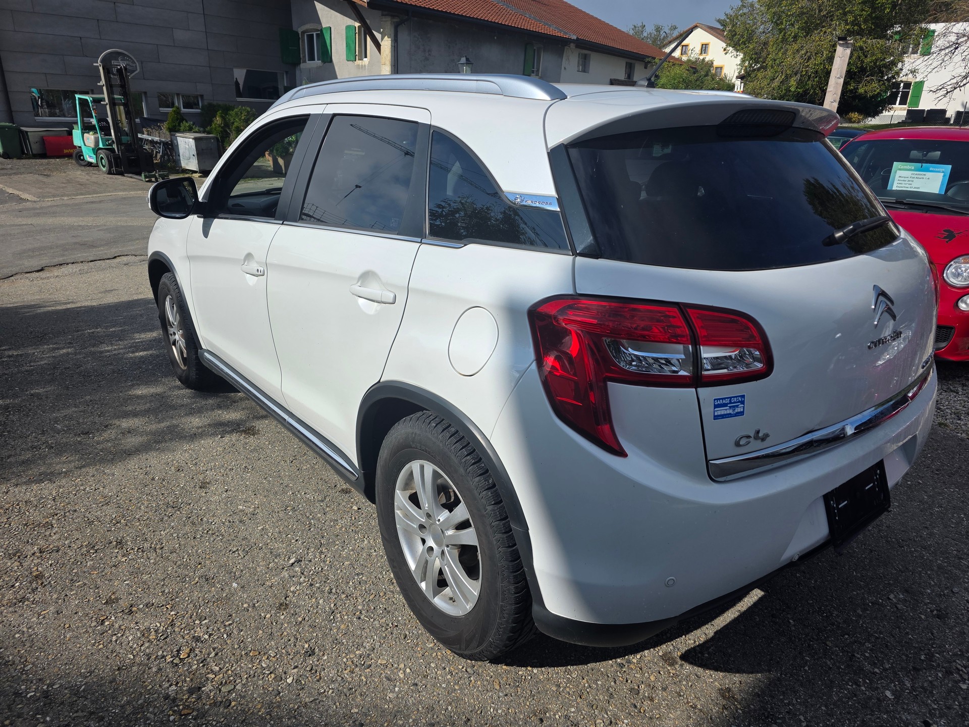 CITROEN C4 Aircross 1.6 HDi Exclusive 4WD-image-5