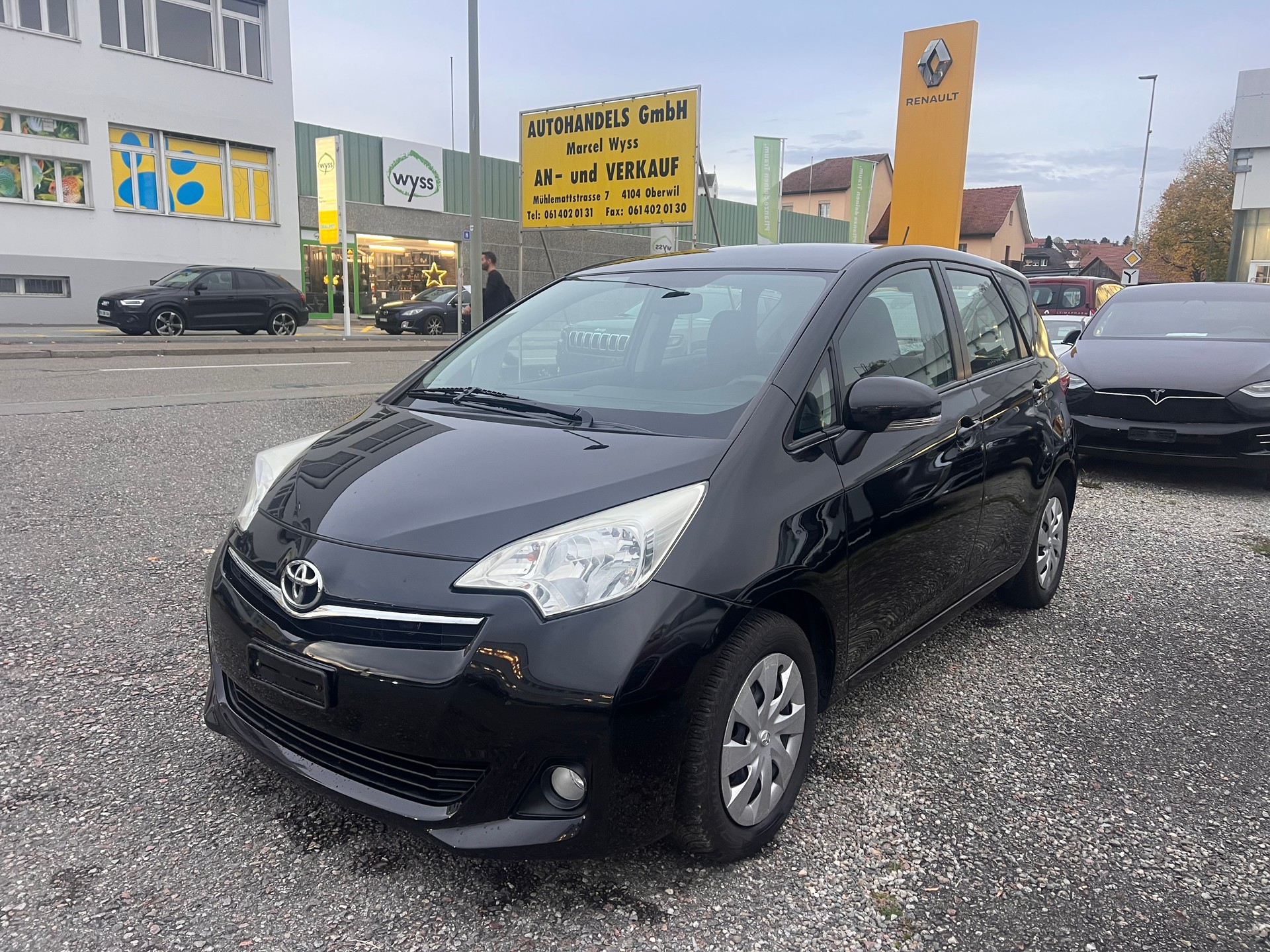 TOYOTA Verso-S 1.33 Linea Luna Multidrive S-showroom-element-2