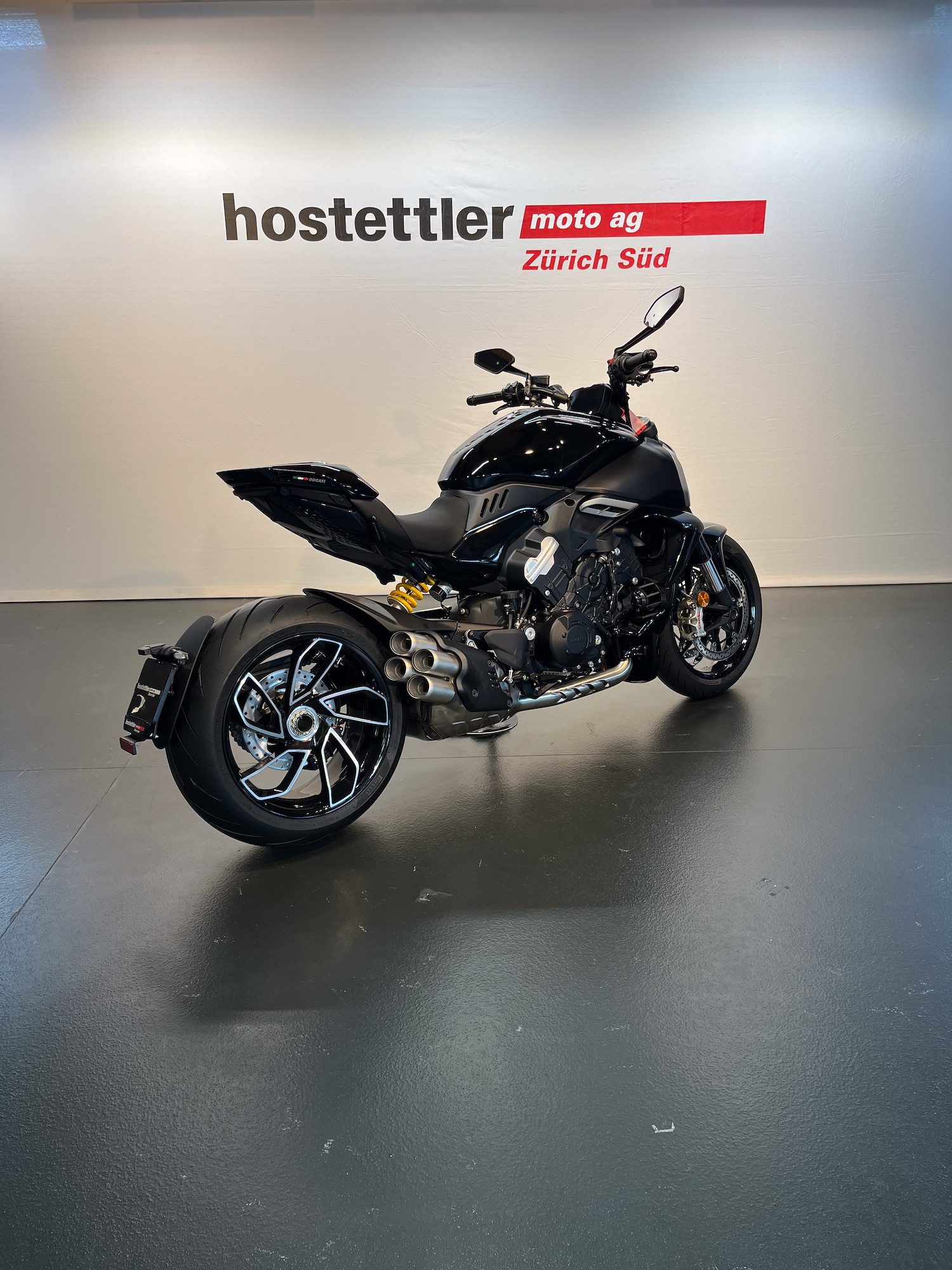 DUCATI 1160 Diavel V4 ABS-image-3