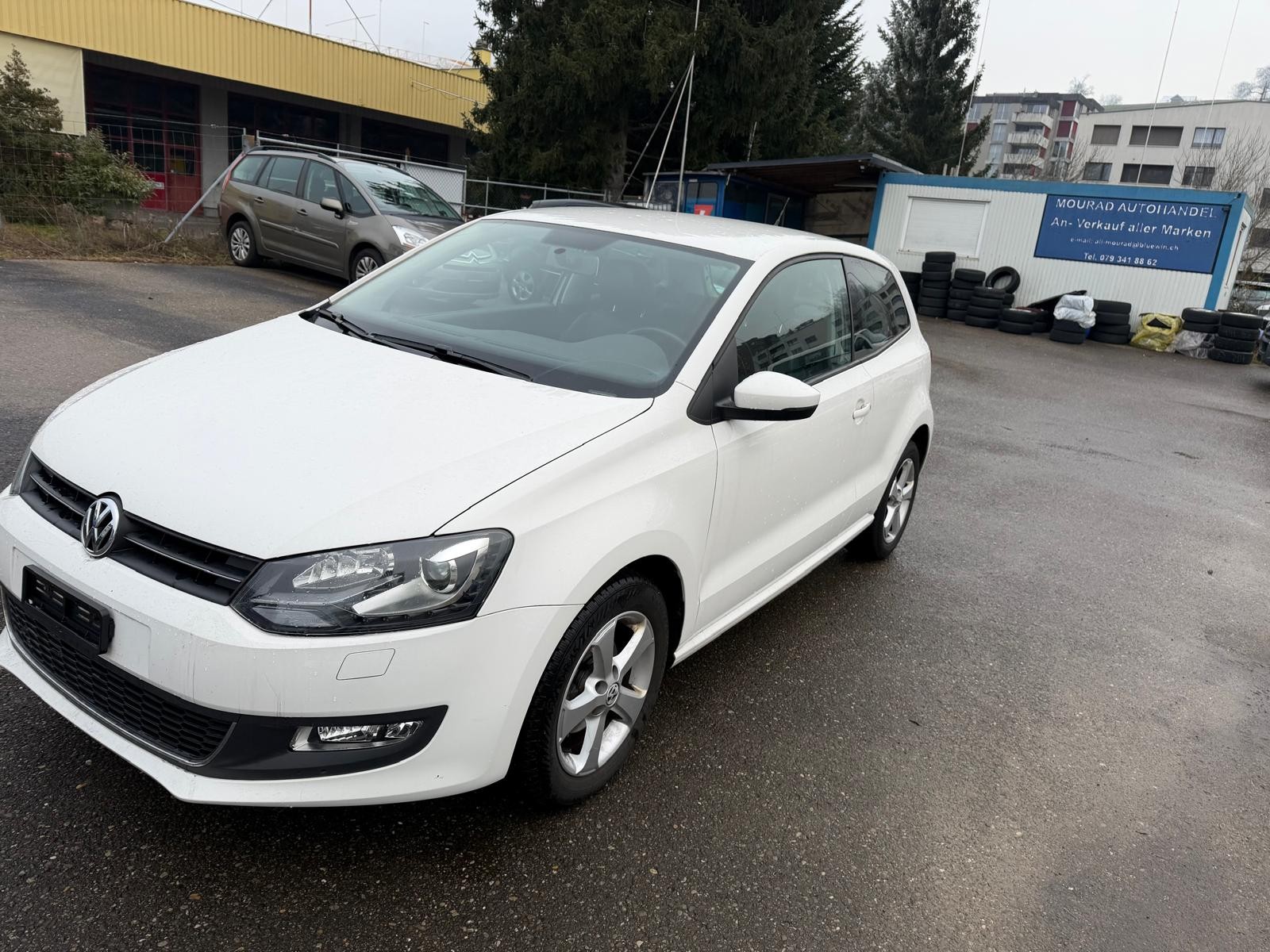 VW Polo 1.6 TDI Trendline DSG-image-2