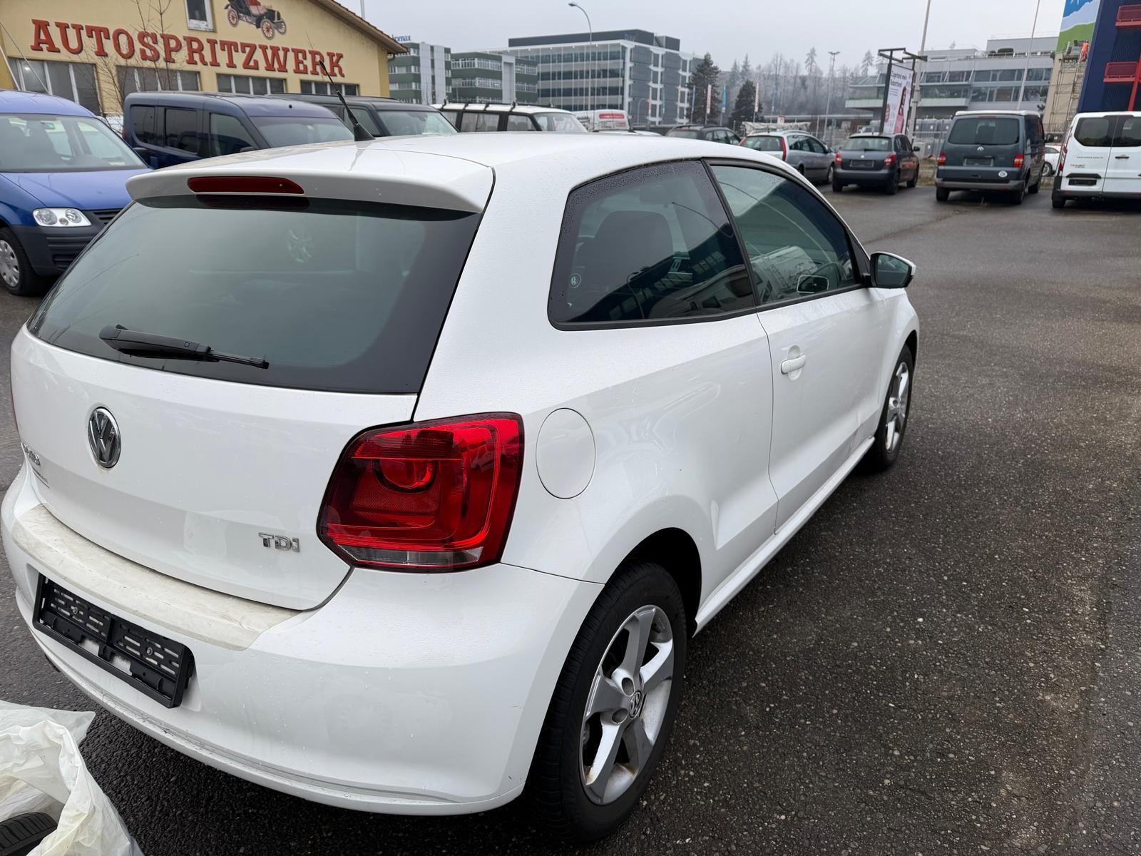 VW Polo 1.6 TDI Trendline DSG-image-3