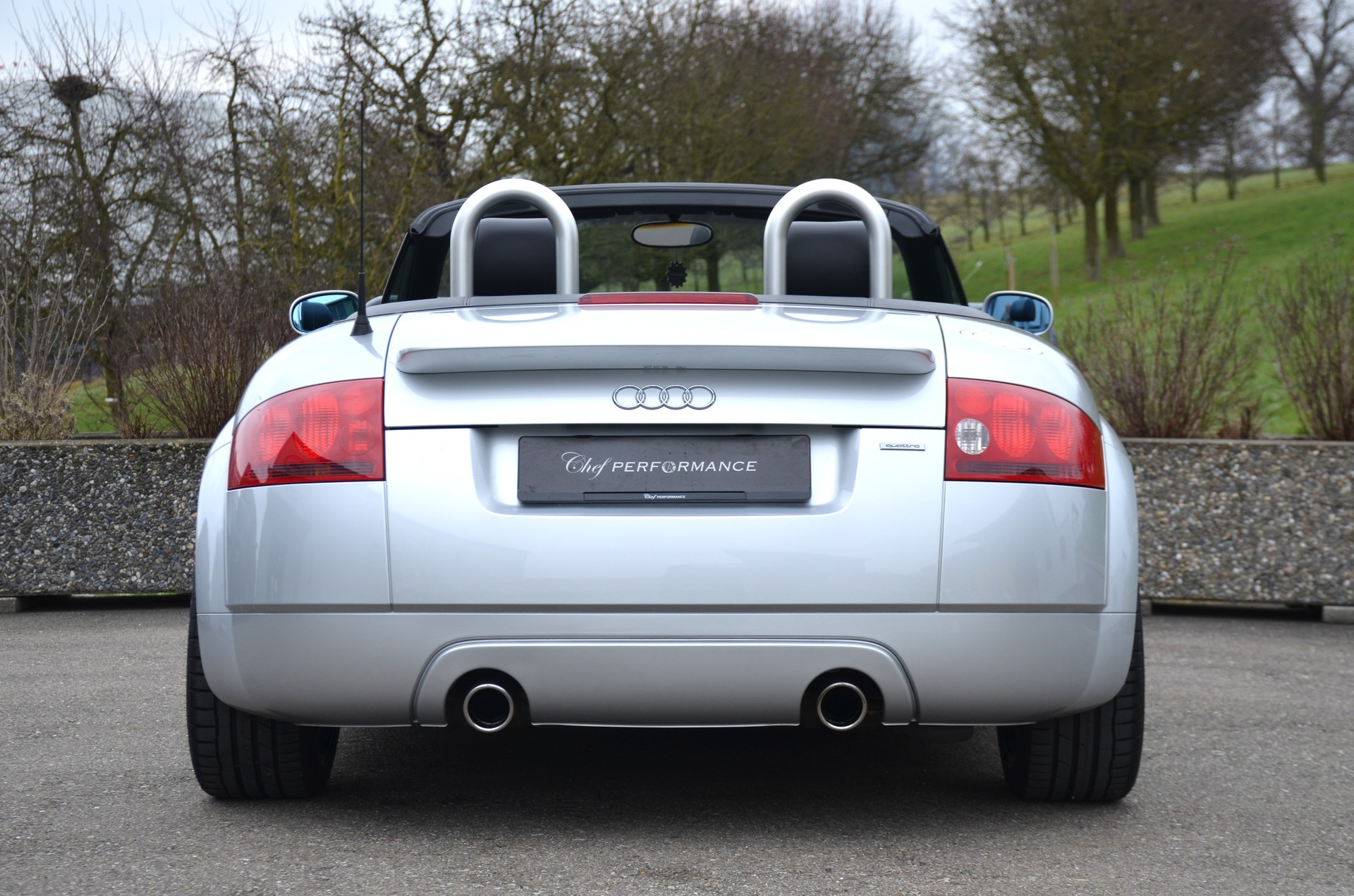 AUDI TT Roadster 1.8 T quattro-image-12