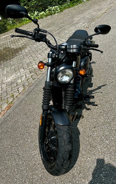 HYOSUNG GV 125 Bobber-image-1