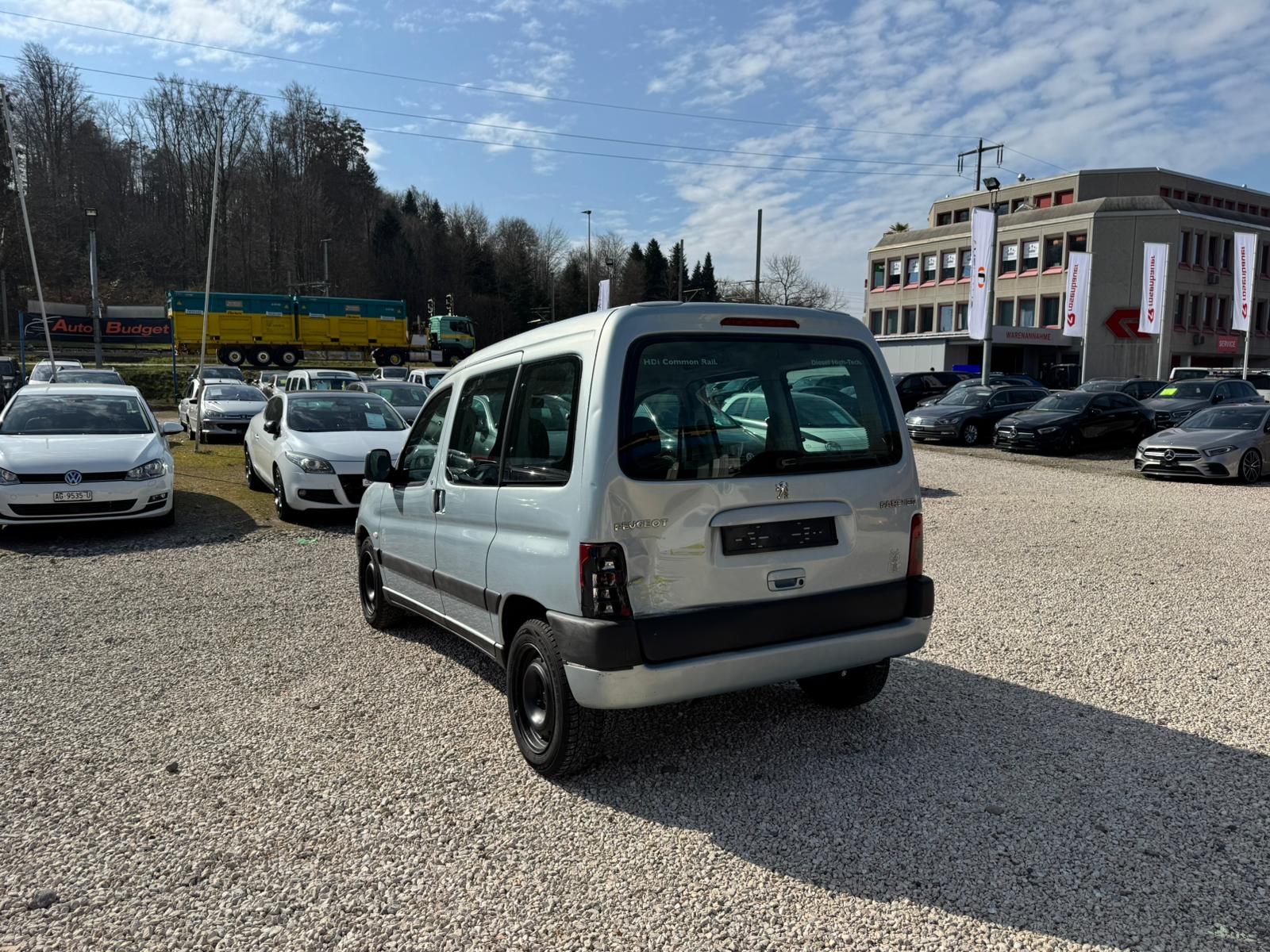 PEUGEOT Partner 1.4 XR-showroom-element-3
