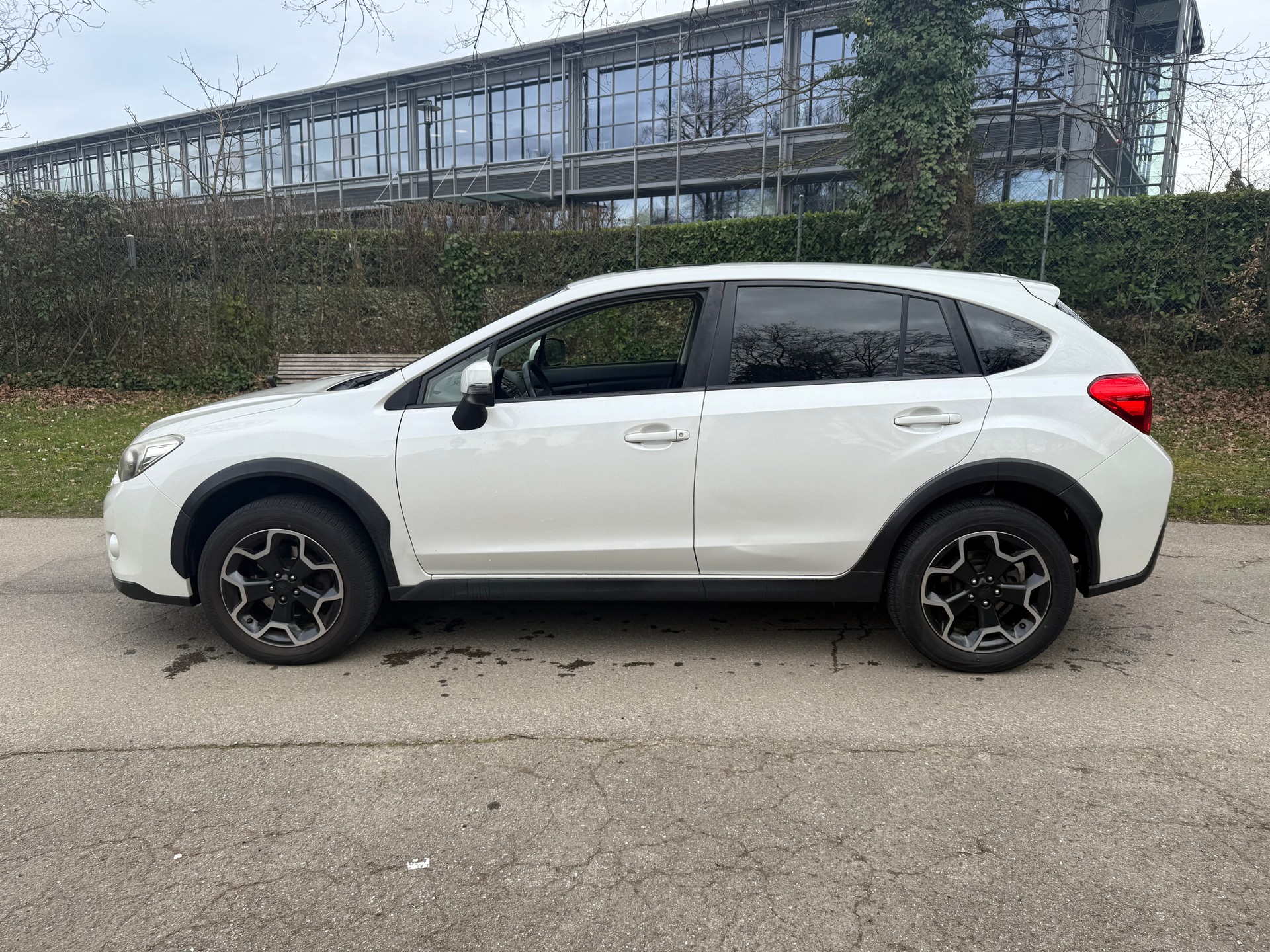 SUBARU XV 2.0 Swiss One AWD CVT-image-3