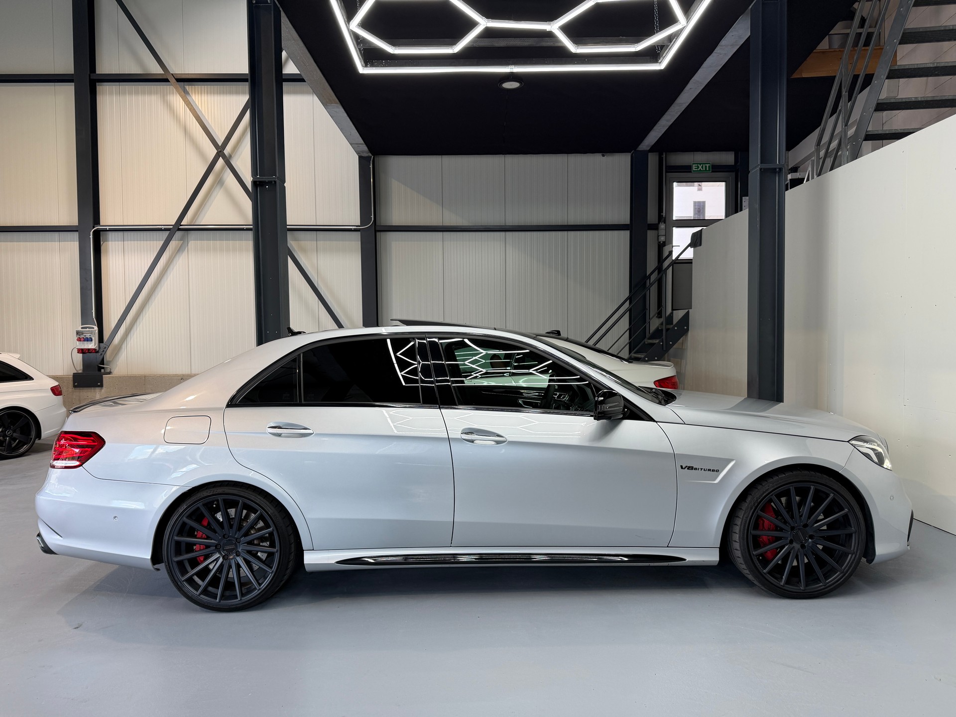 MERCEDES-BENZ E 63 AMG S 4Matic Speedshift-image-3