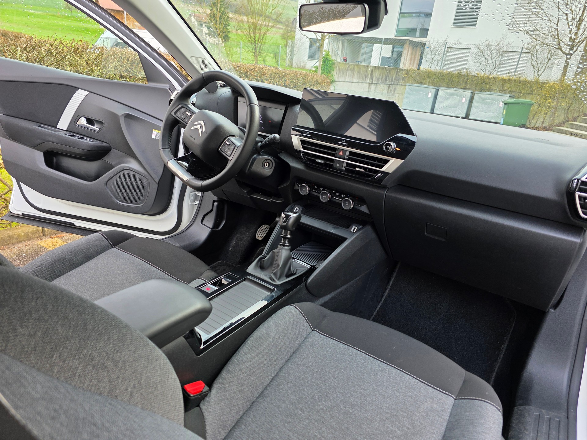 CITROEN C4 1.2 Pure Tech You-image-13