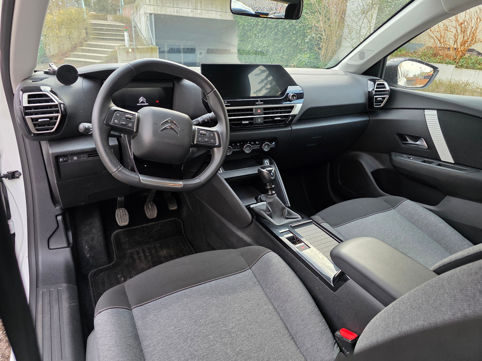 CITROEN C4 1.2 Pure Tech You-image-9